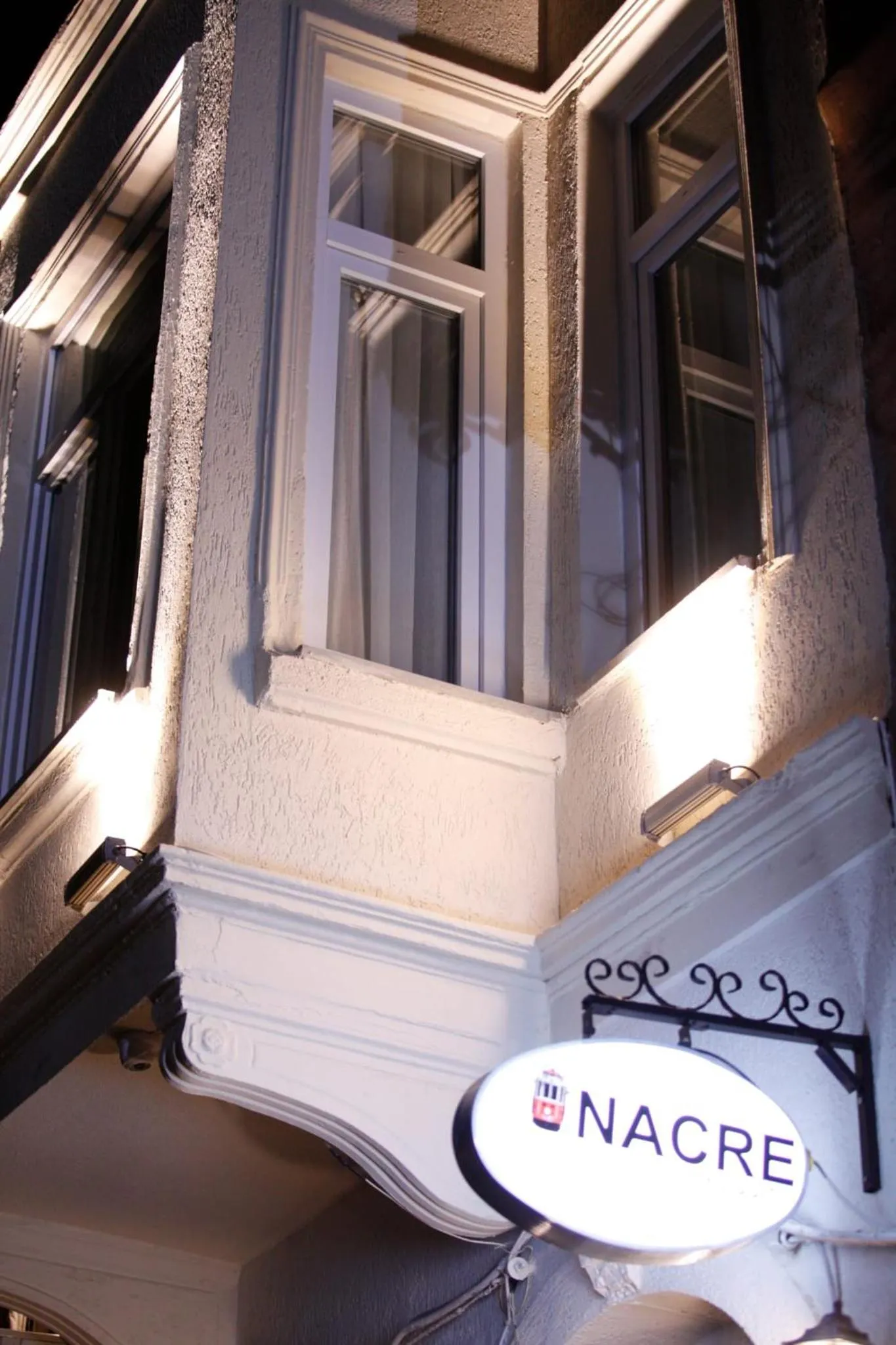 Property building in Taksim Nacre 360 Suit