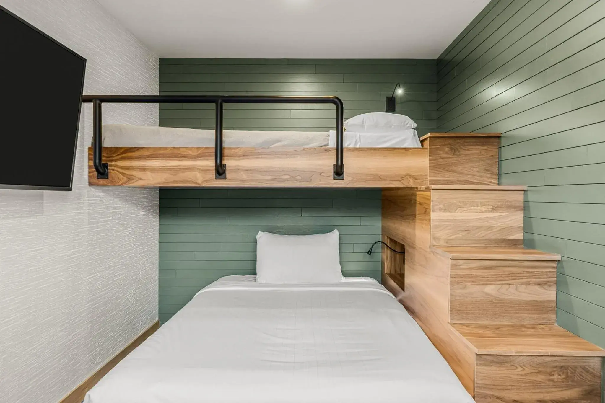 bunk bed, Bed in Hotel Canoe and Suites bunk bed, Bed in Hotel Canoe and Suites