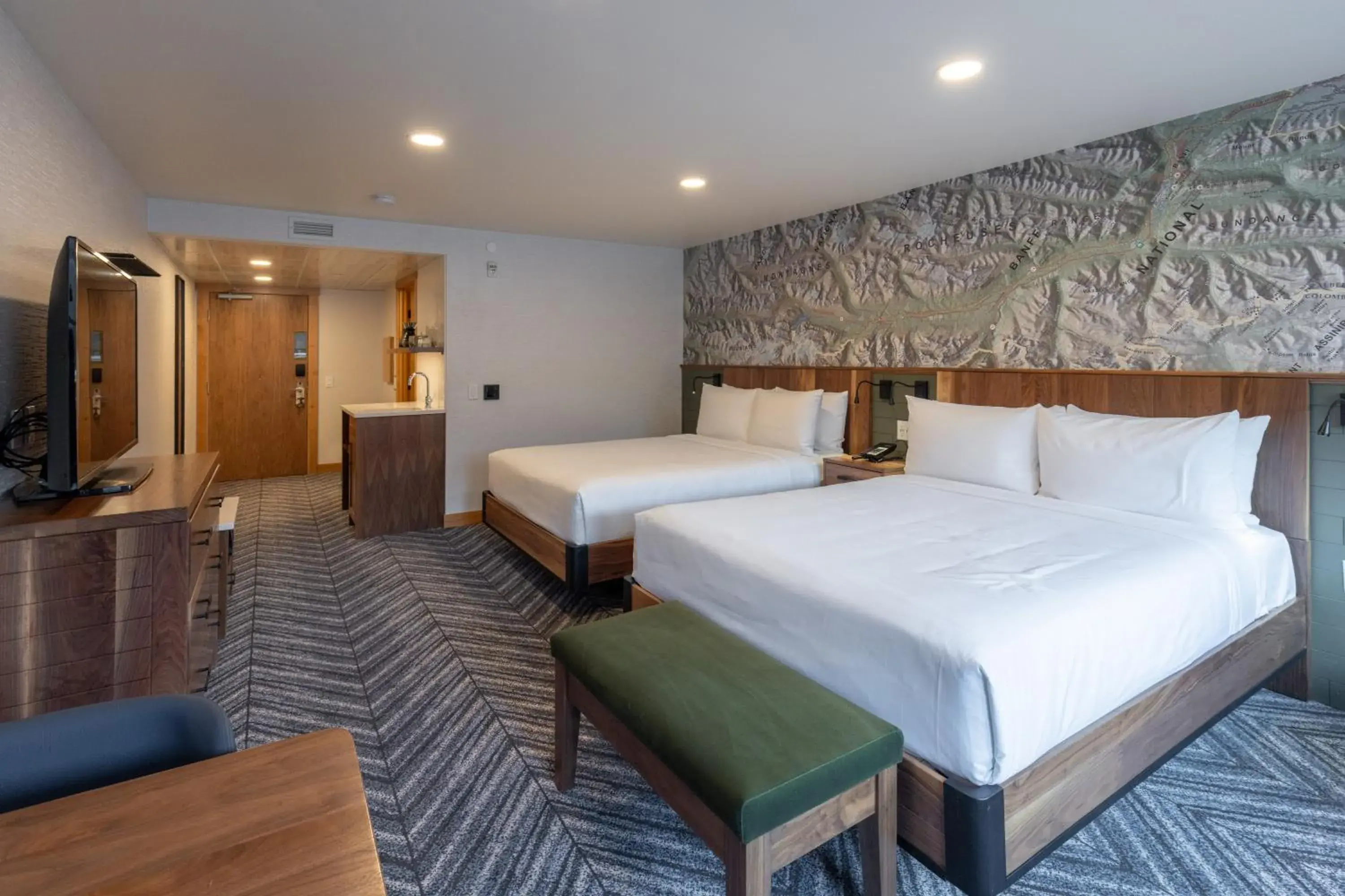 Photo of the whole room, Bed in Hotel Canoe and Suites Photo of the whole room, Bed in Hotel Canoe and Suites