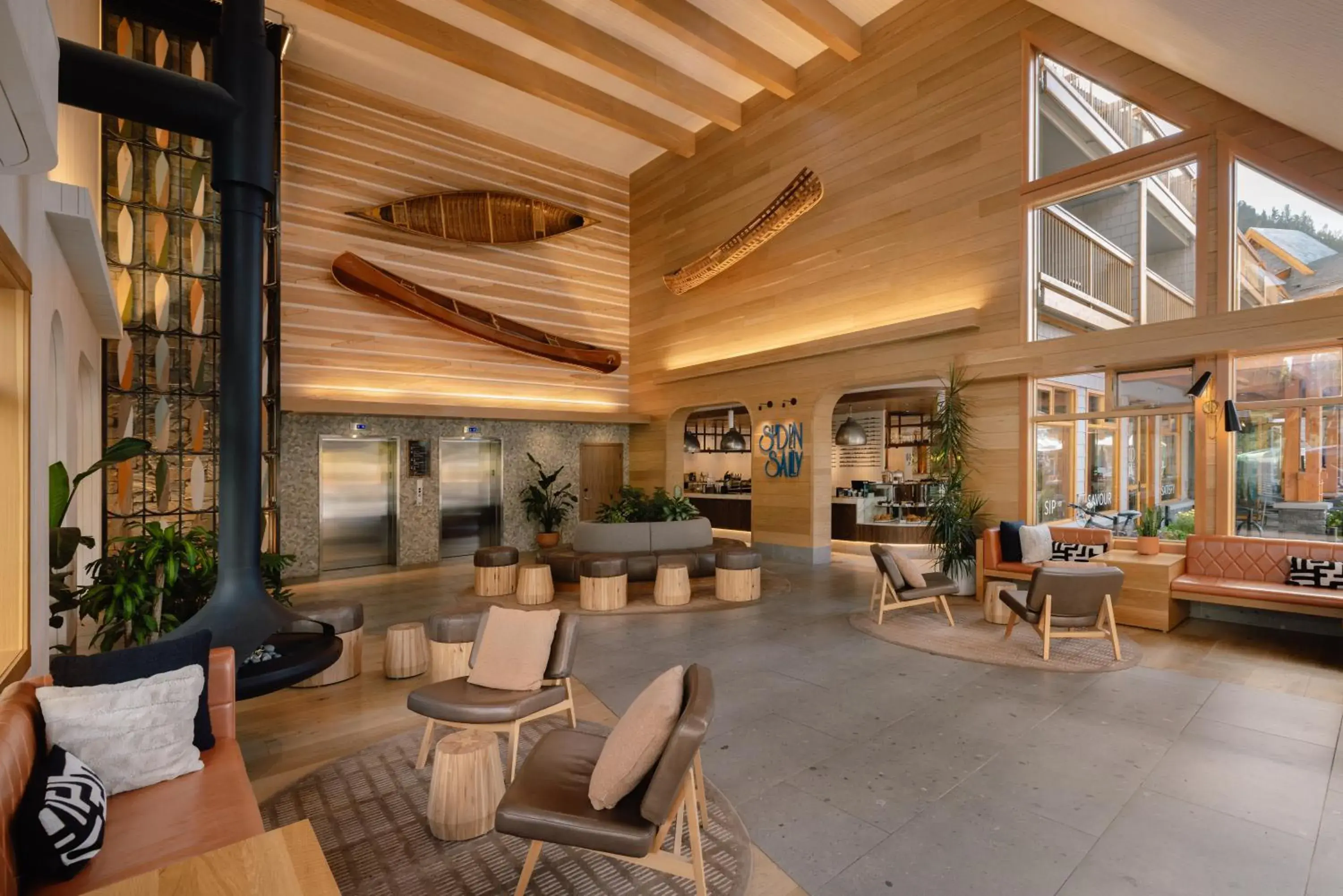 Lobby or reception in Hotel Canoe and Suites Lobby or reception in Hotel Canoe and Suites