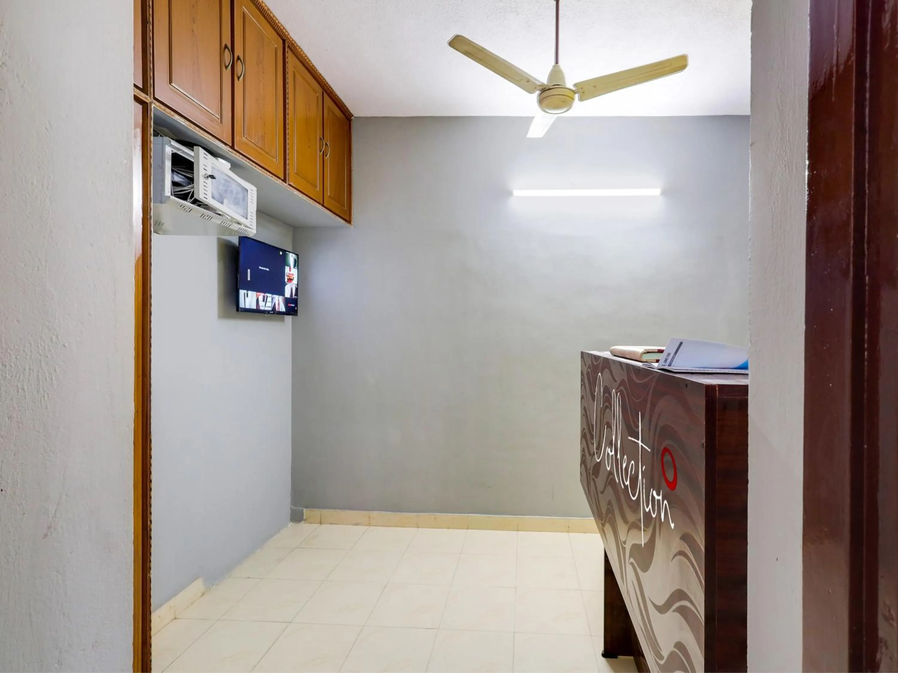 Lobby or reception in Hotel O Valasaravakkam