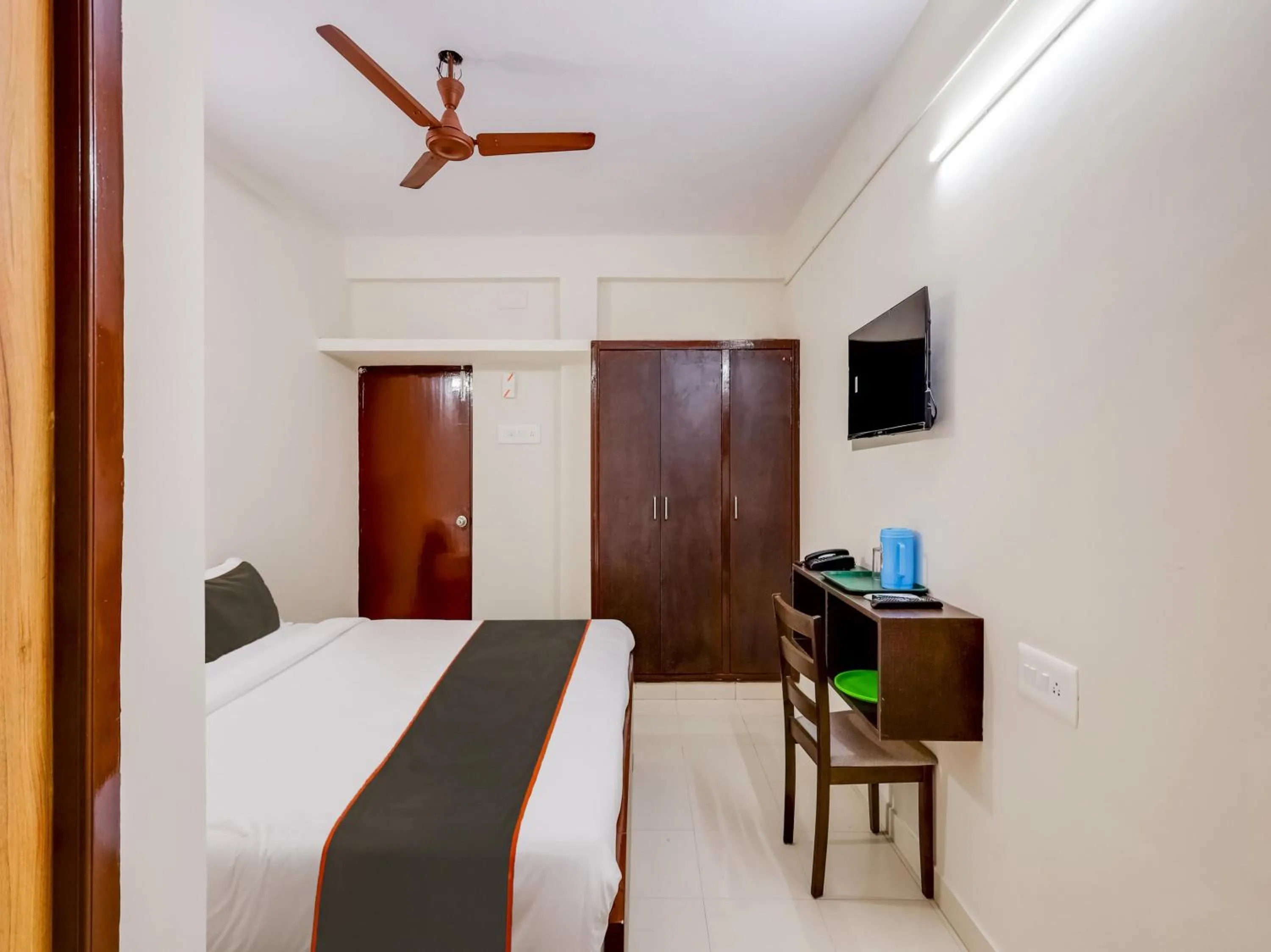 Bedroom in Hotel O Valasaravakkam