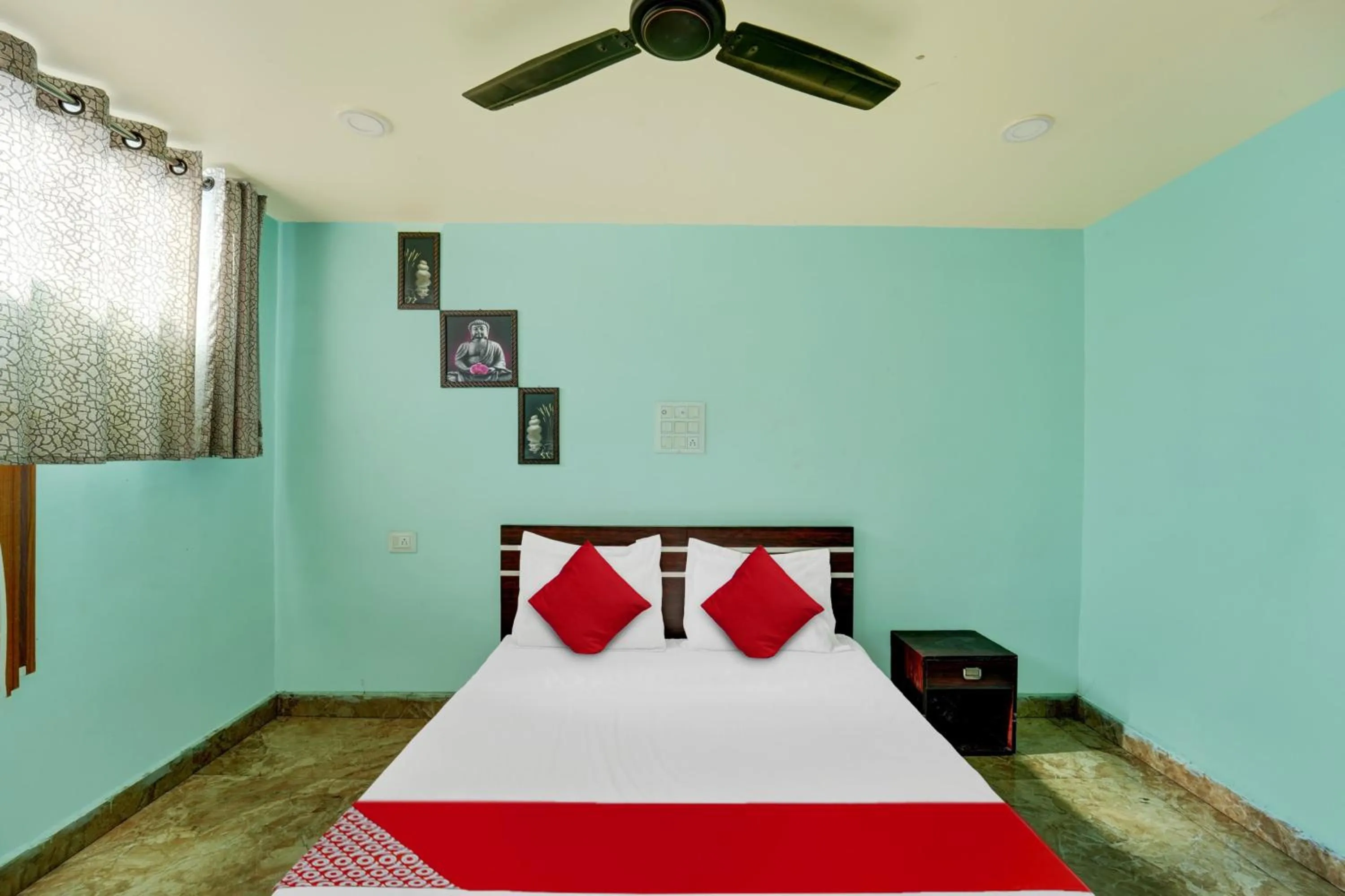 Bedroom, Bed in Super Hotel O 27 Degree Hotel