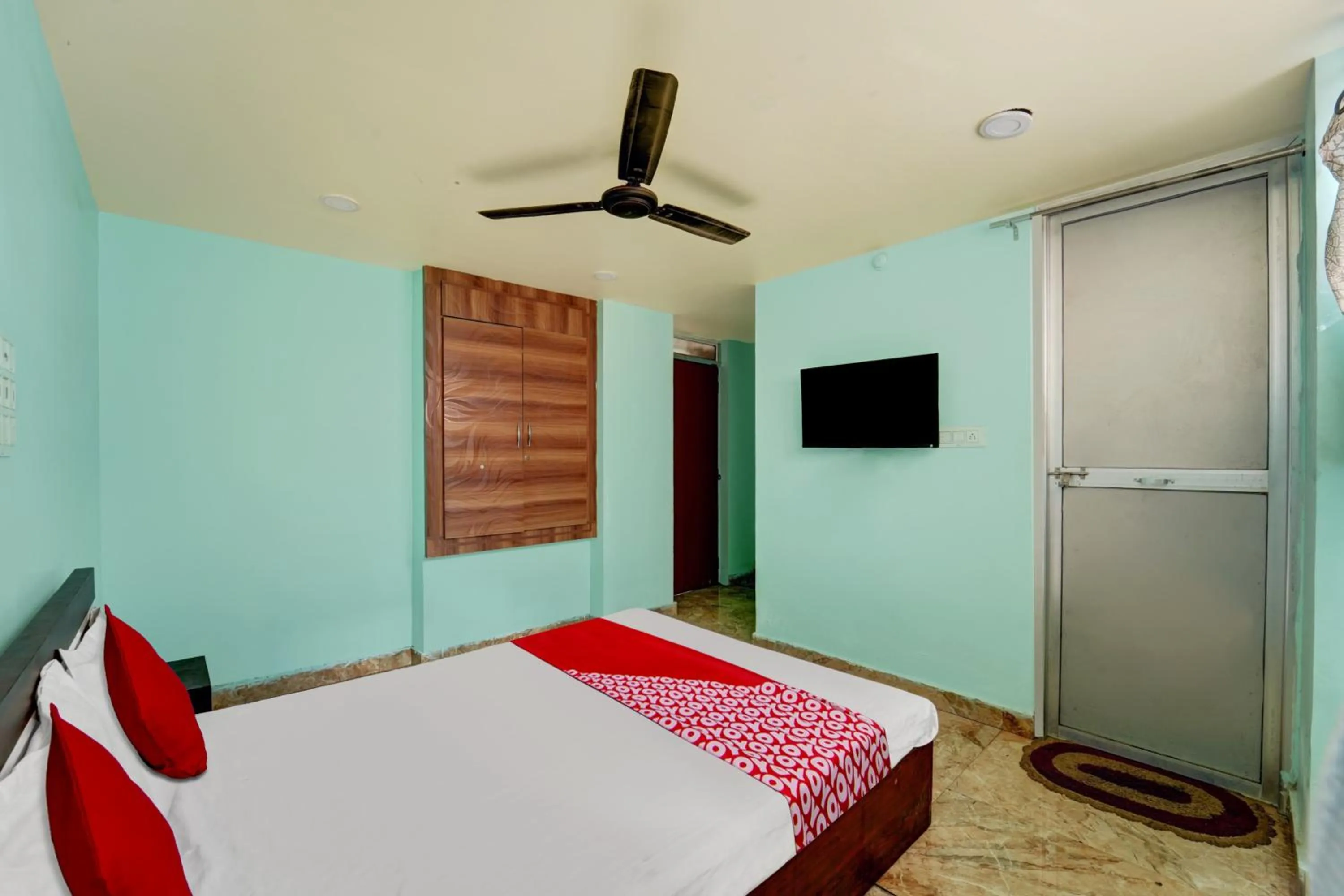 Bedroom, Bed in Super Hotel O 27 Degree Hotel