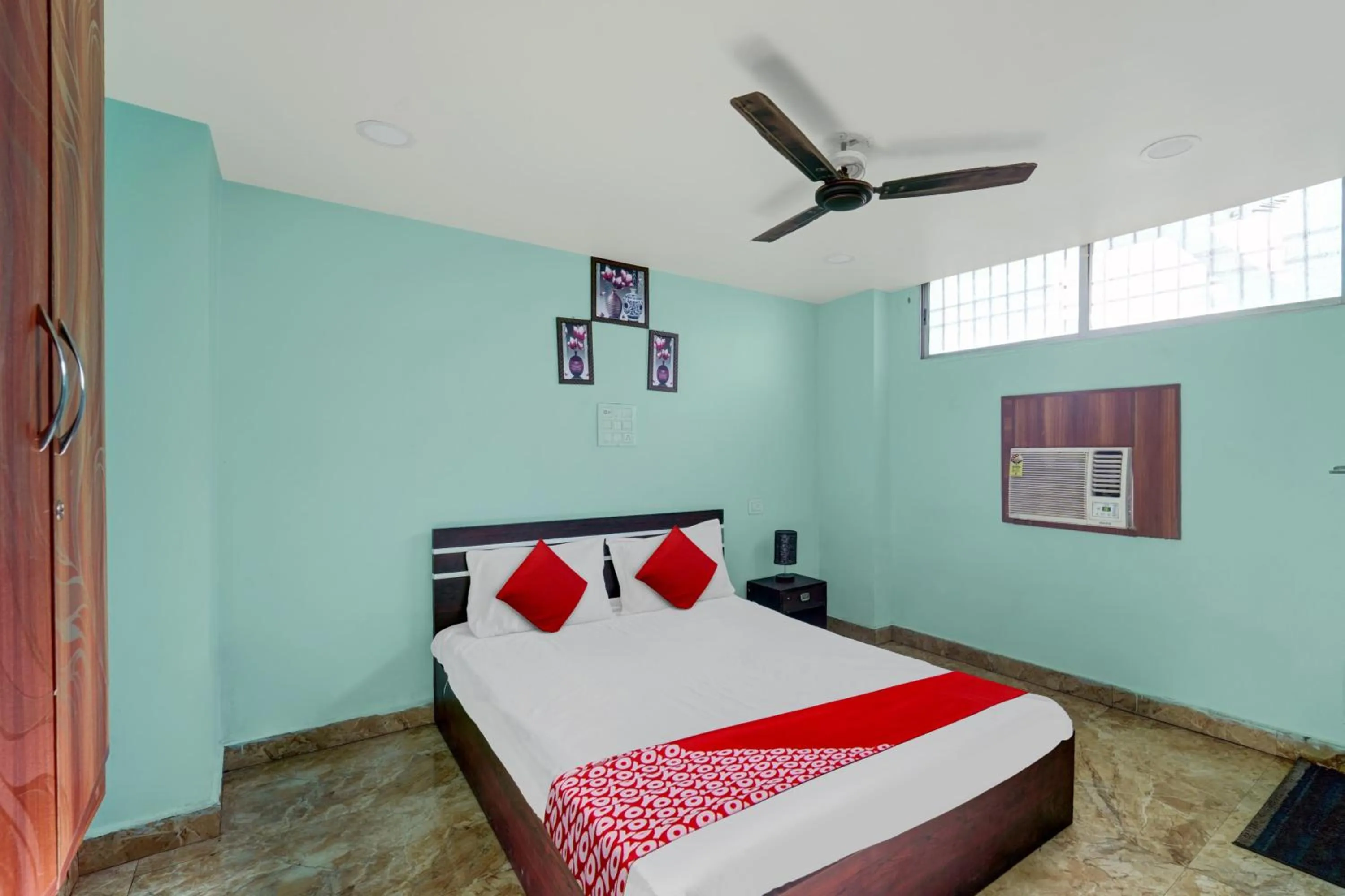 Bedroom, Bed in Super Hotel O 27 Degree Hotel