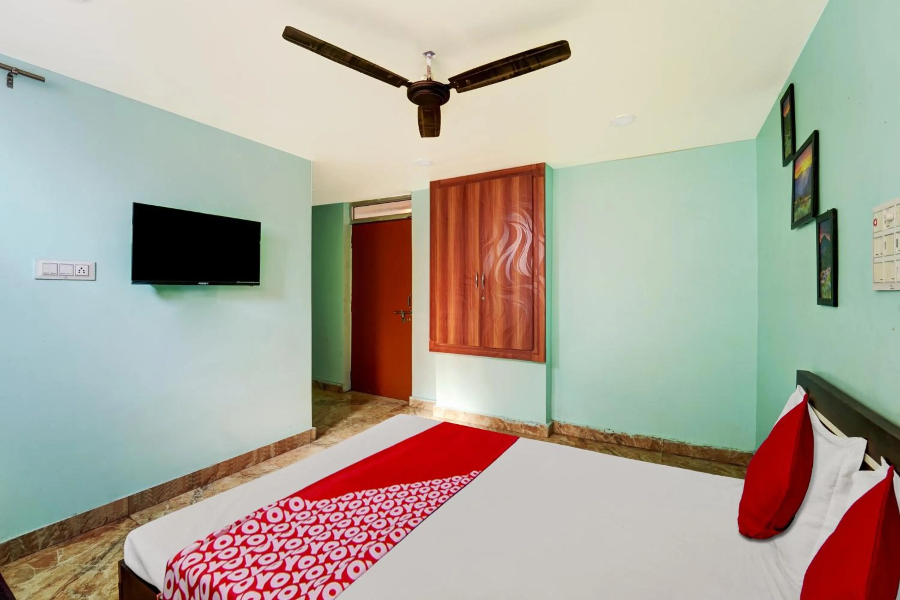 Bedroom, Bed in Super Hotel O 27 Degree Hotel