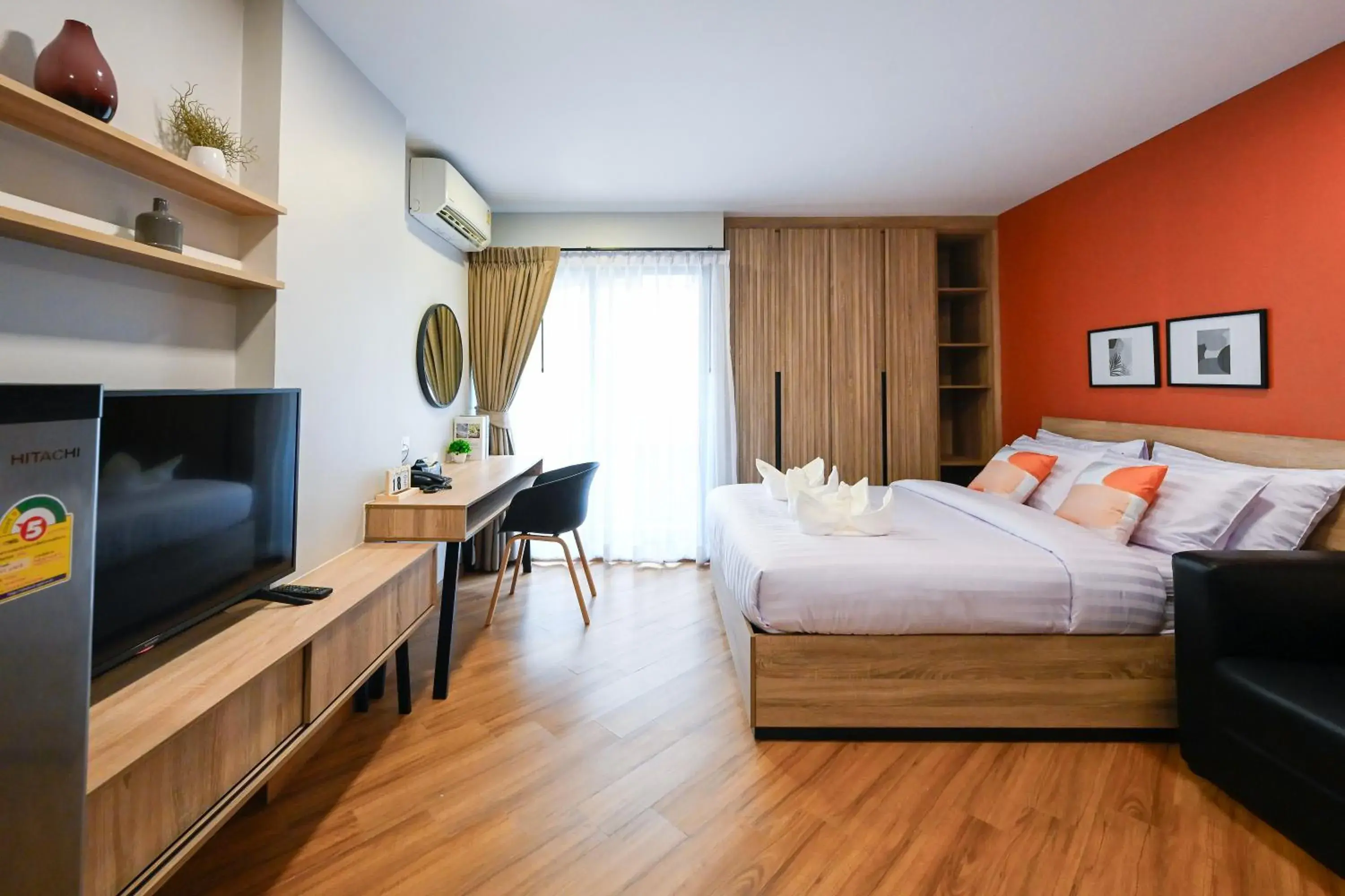 Property building, Bed in You Hotel Property building, Bed in You Hotel