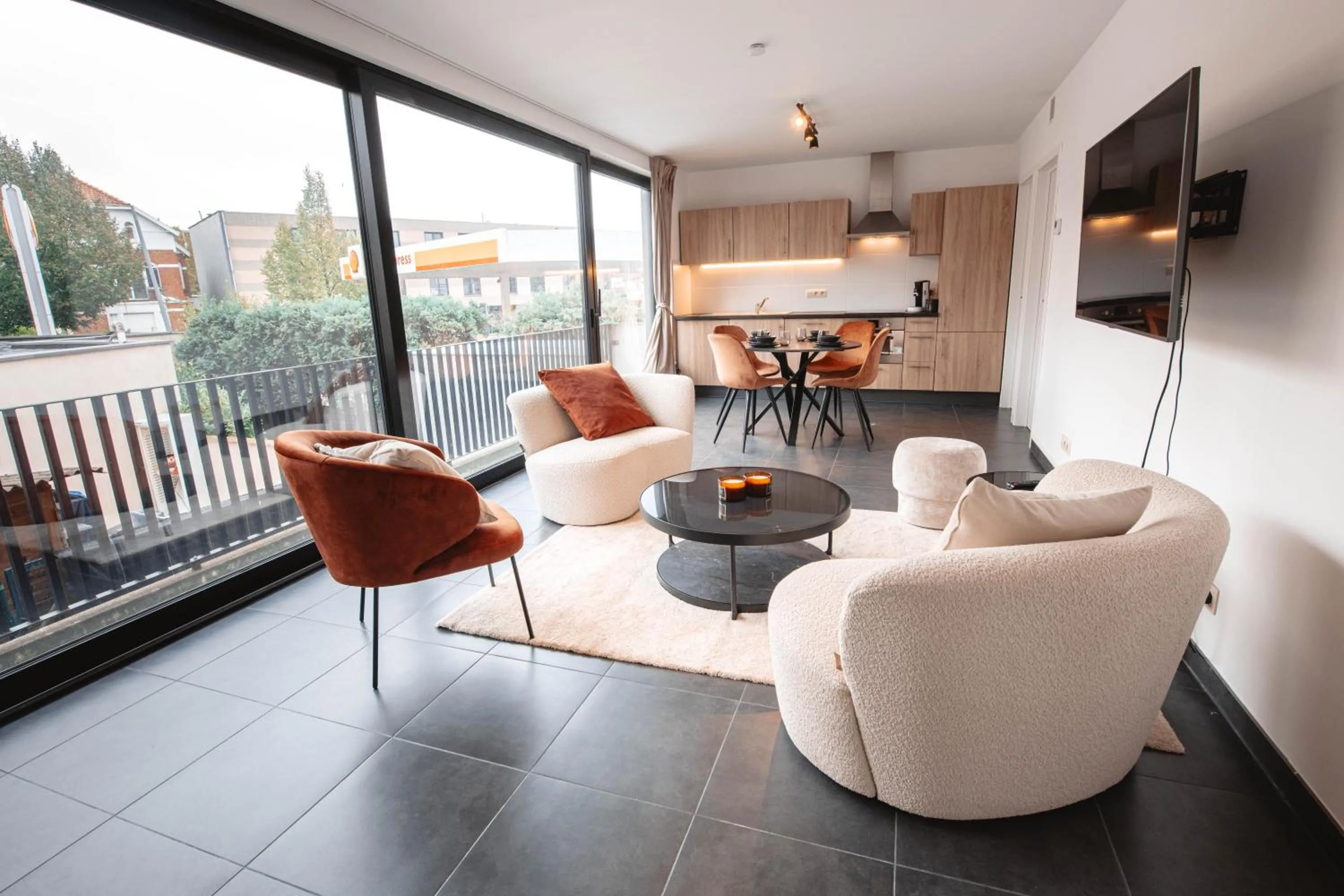 Two-Bedroom Apartment in K&Y suites 2 Brussels airport 500m!