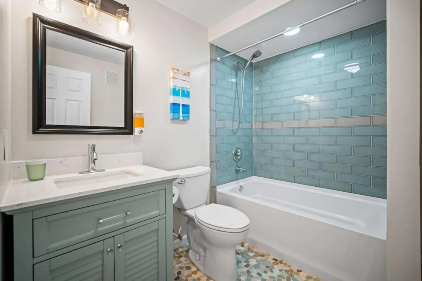 Bathroom in Full House 2 Blocks from Beach
