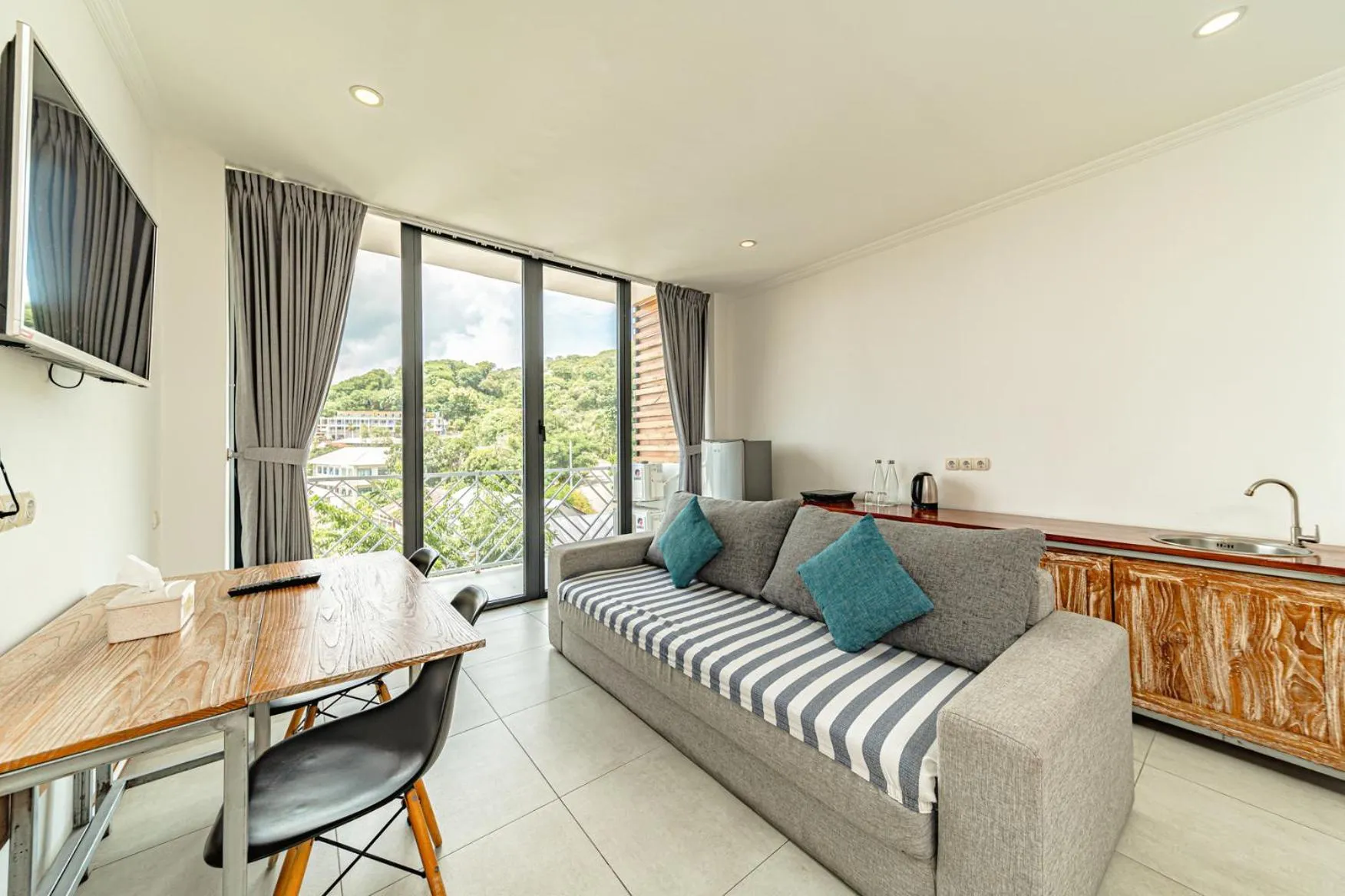 Living room in Komodo Suites Downtown