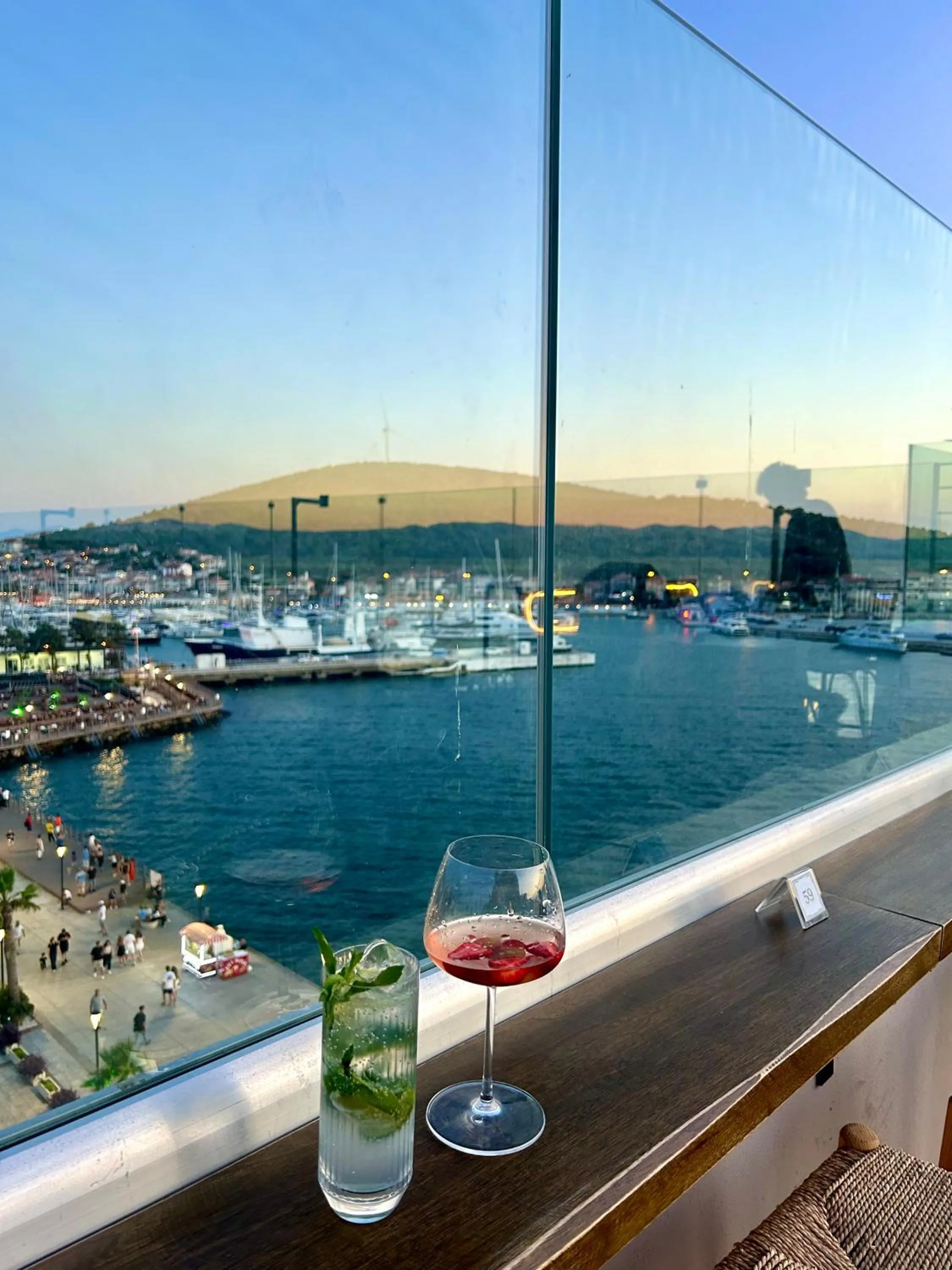 Lounge or bar in ERTAN OTEL