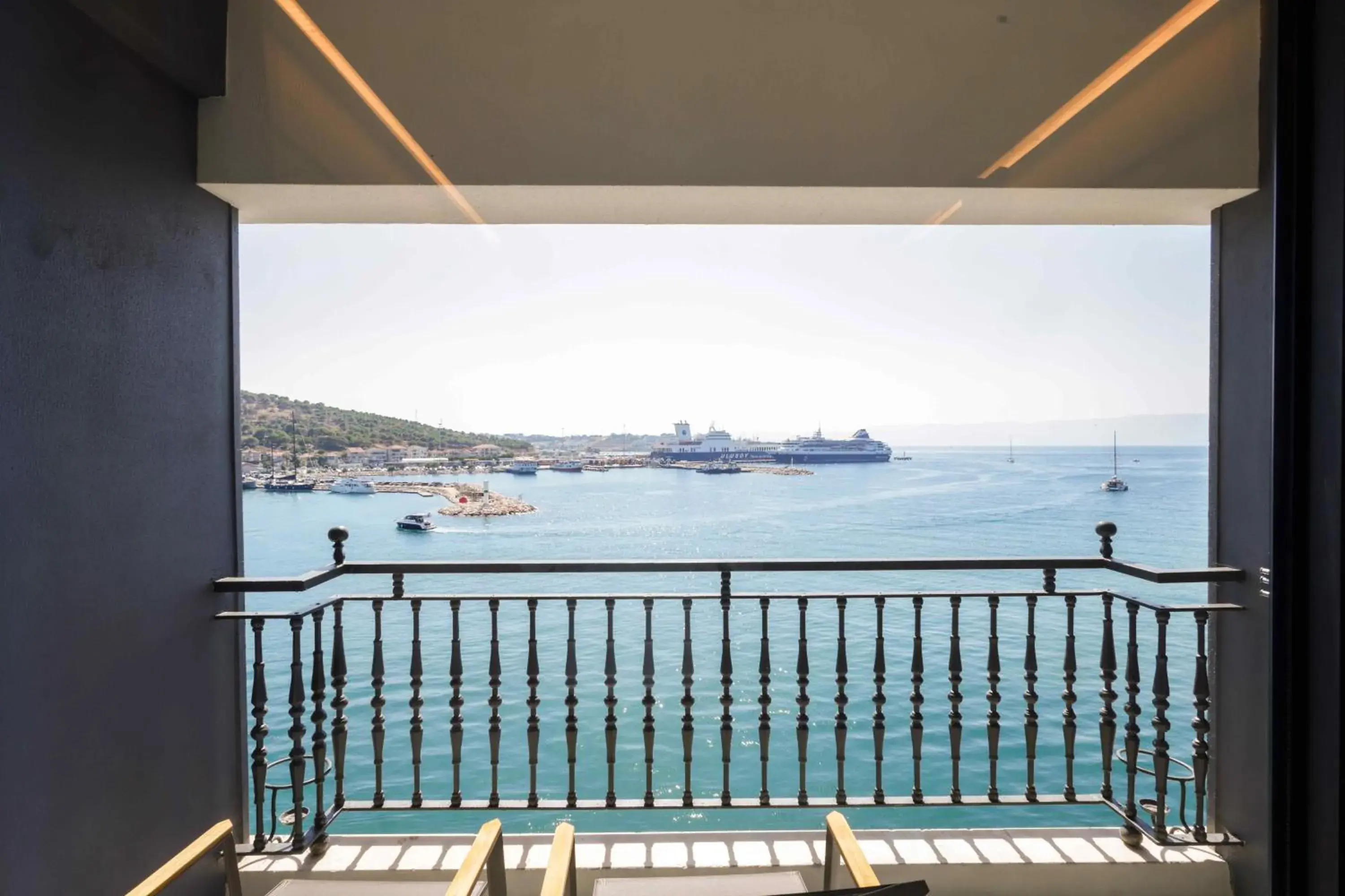 Double Room with Balcony and Sea View in ERTAN OTEL Double Room with Balcony and Sea View in ERTAN OTEL