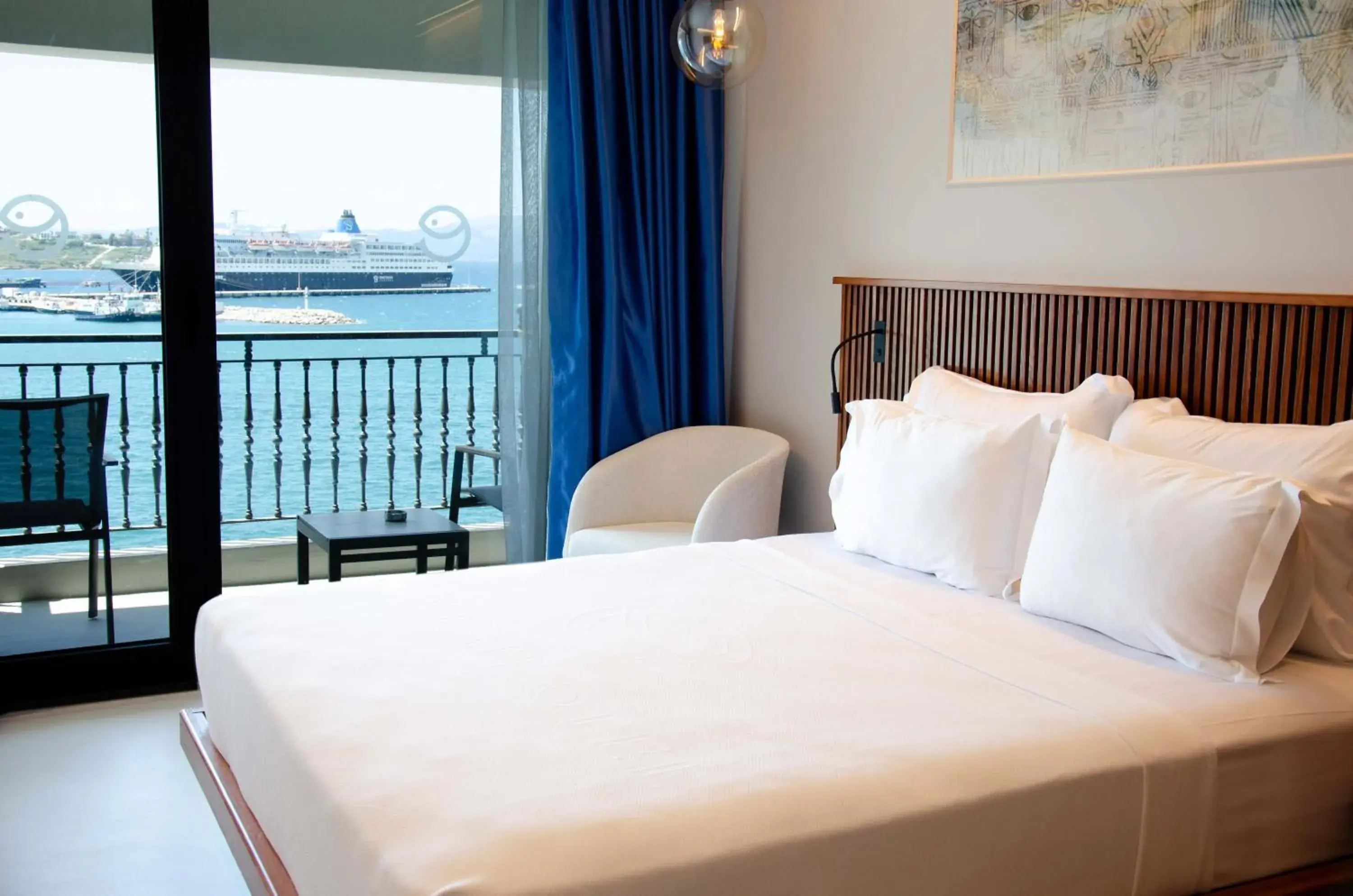 Double Room with Balcony and Sea View in ERTAN OTEL Double Room with Balcony and Sea View in ERTAN OTEL