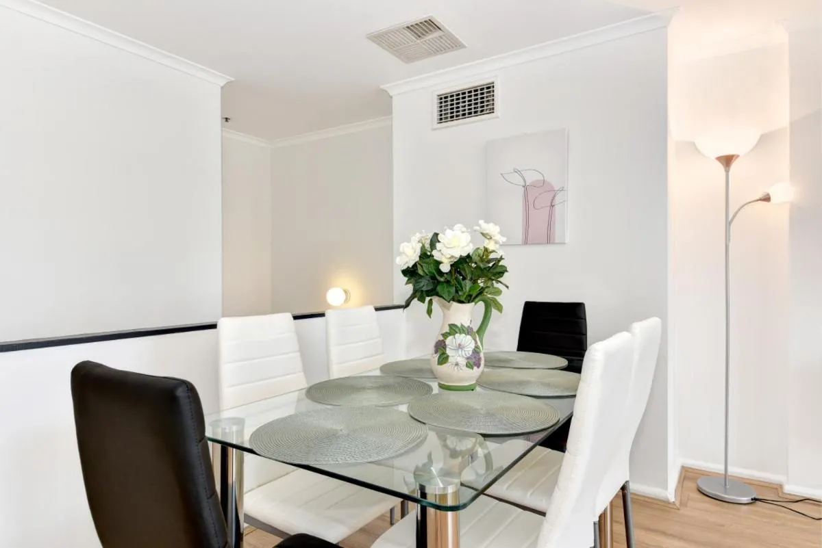 Beautiful apartment in Pyrmont