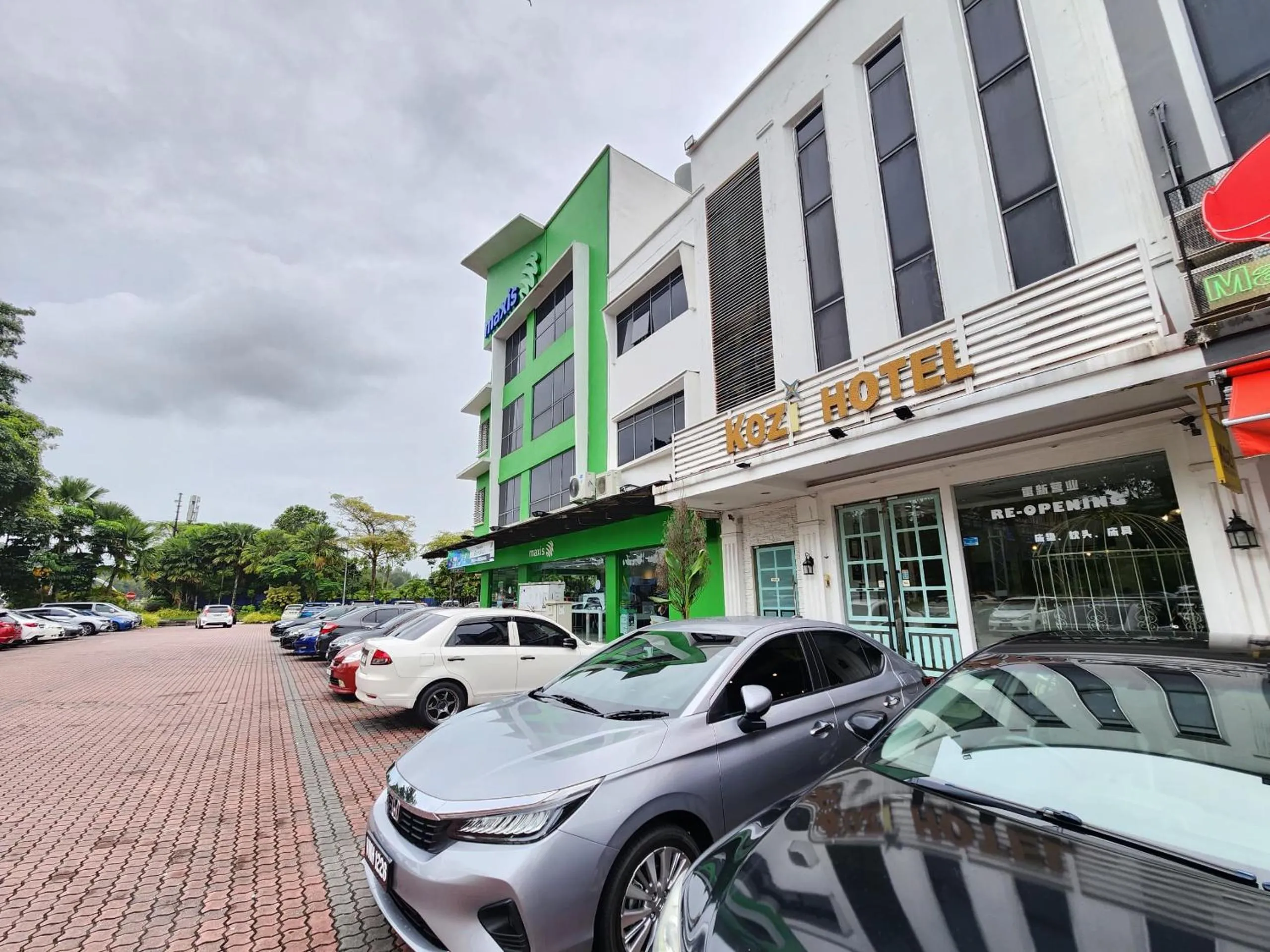 Kozi Hotel by Ardens - Danga Bay