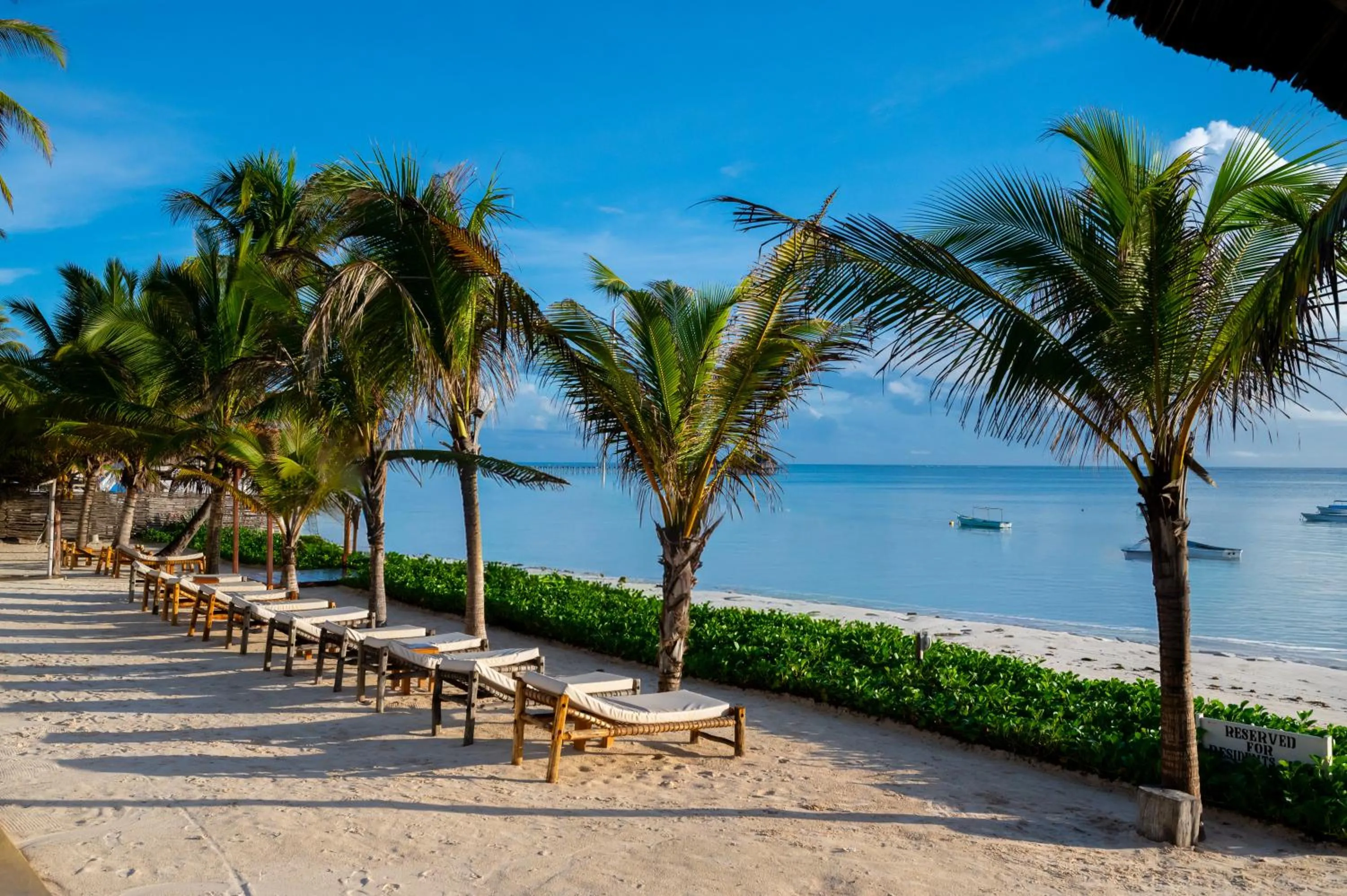 Beach in Ocean Boutique Hotel - Adults only