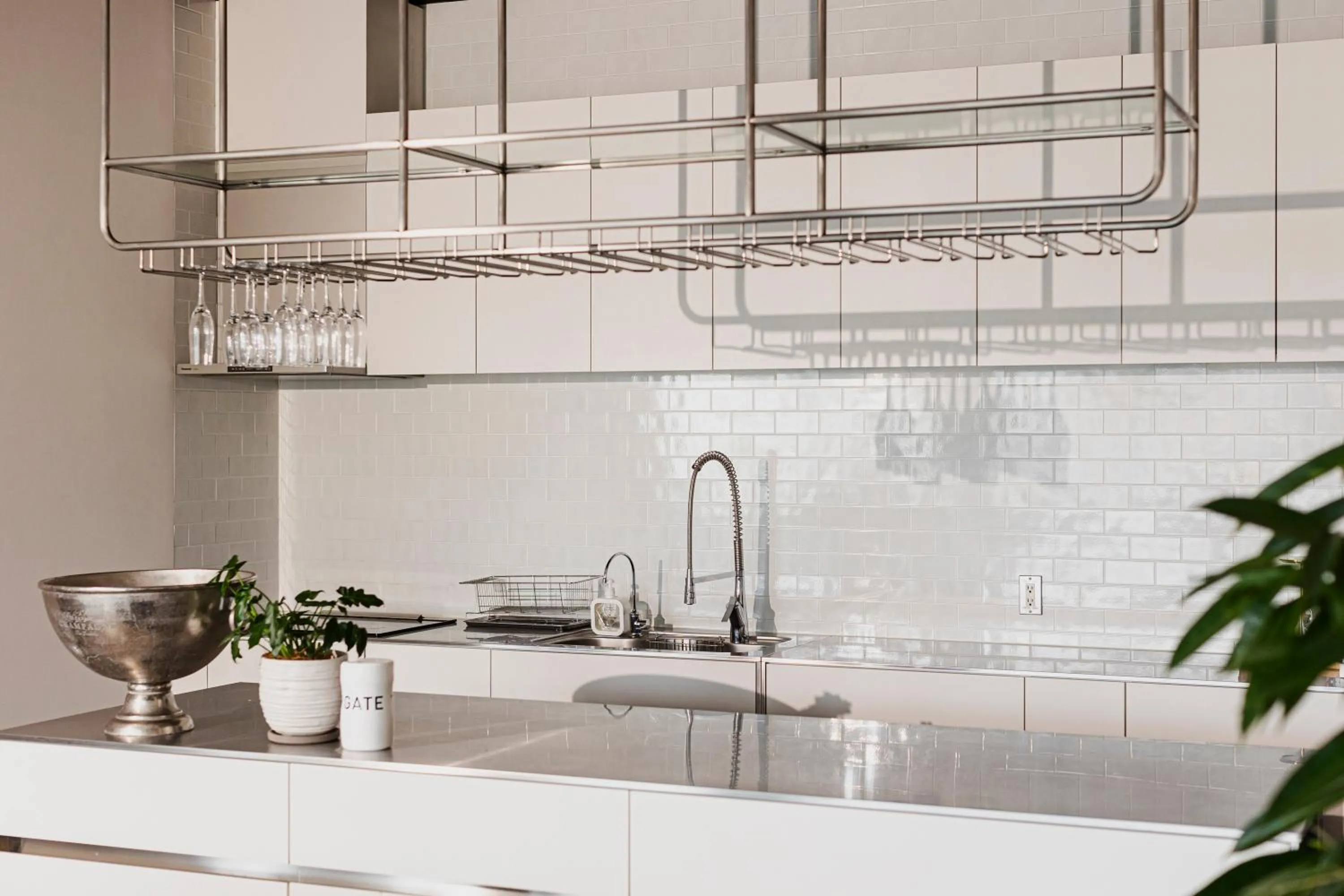 Kitchen or kitchenette in H HOTEL