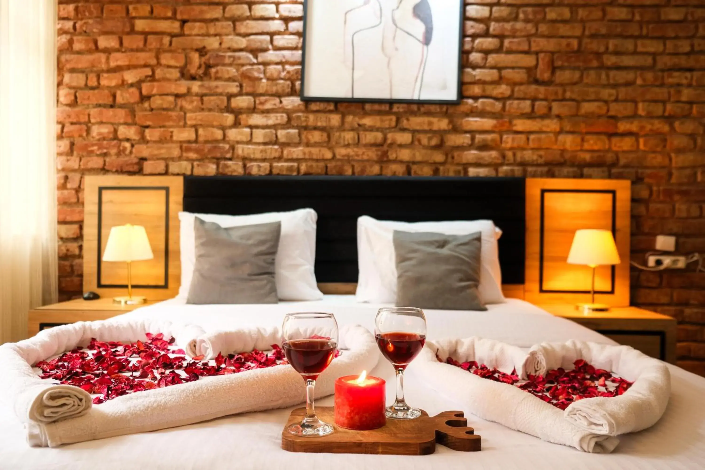 Bed in Taksim Nikea Suites 80 Bed in Taksim Nikea Suites 80