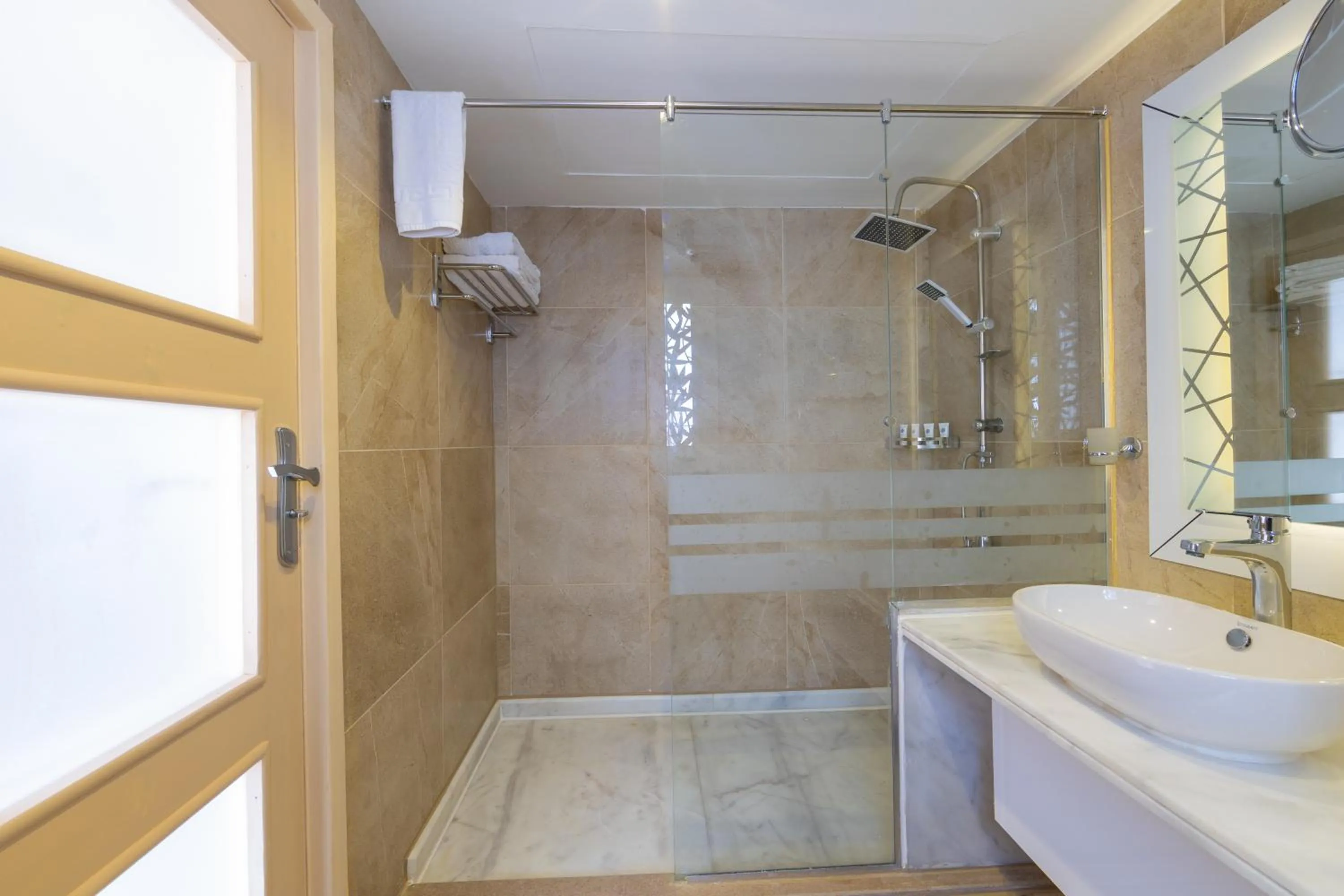 Bathroom in Siva Golden Bay Makadi