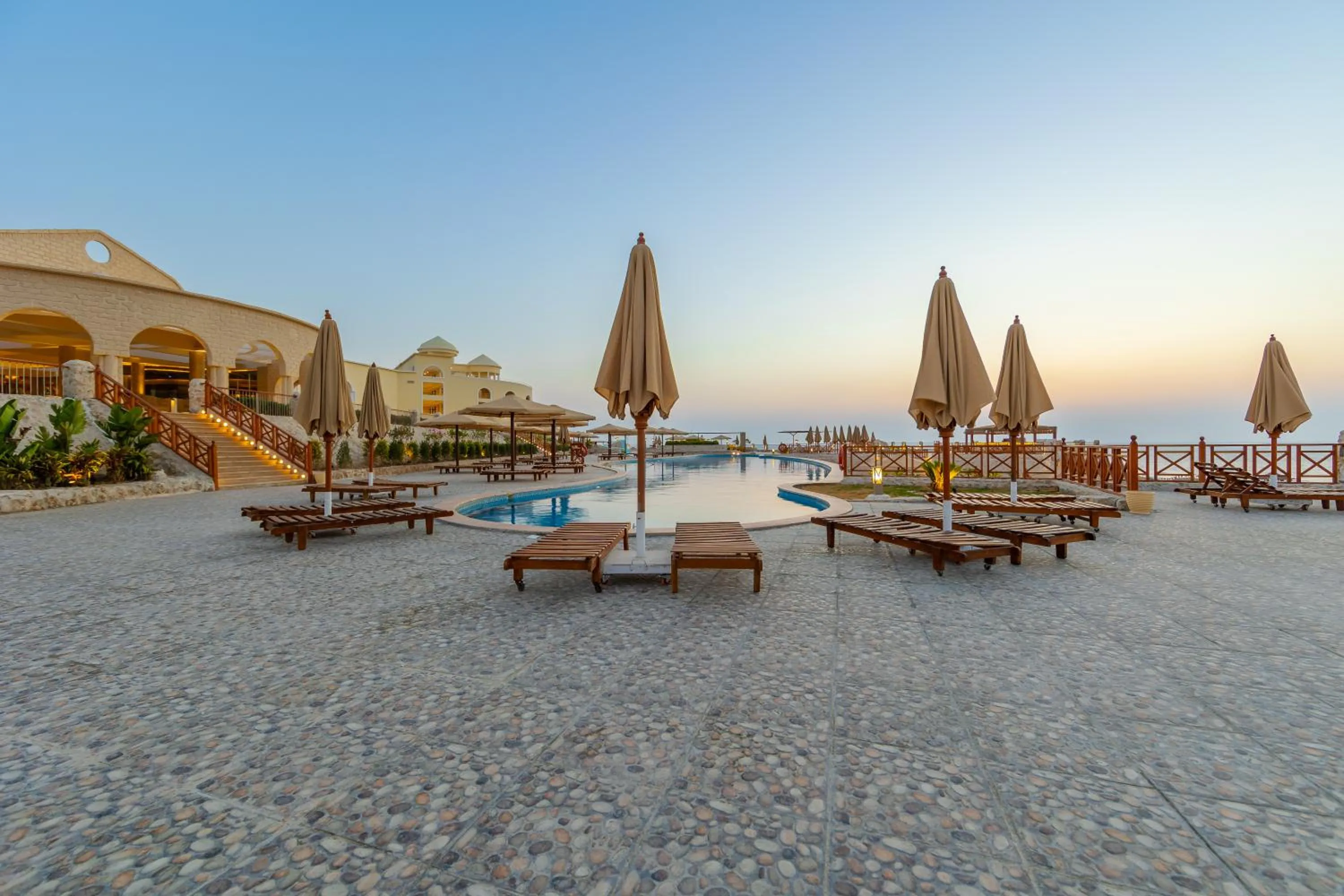 Swimming pool in Siva Golden Bay Makadi