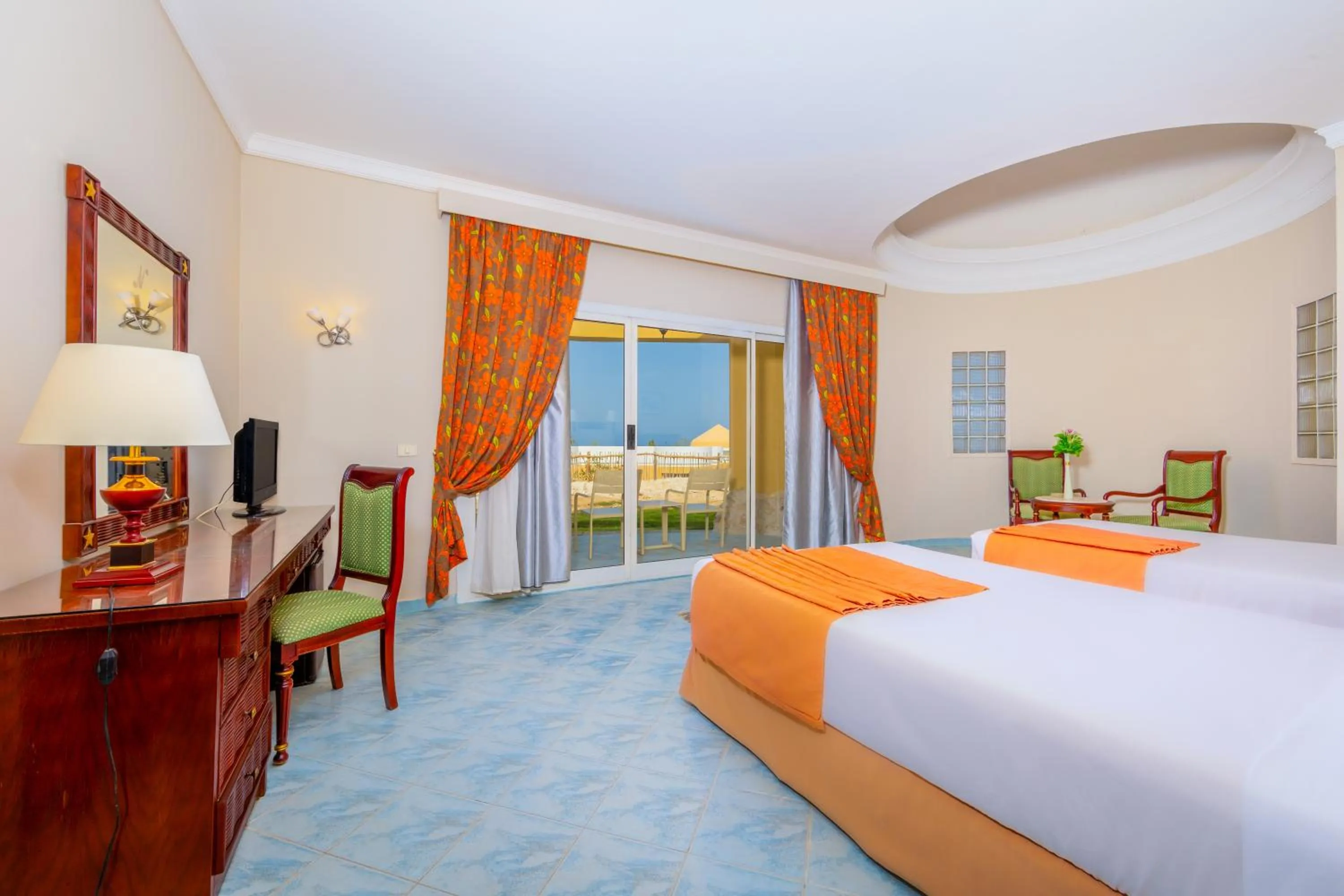 Photo of the whole room, Bed in Siva Golden Bay Makadi