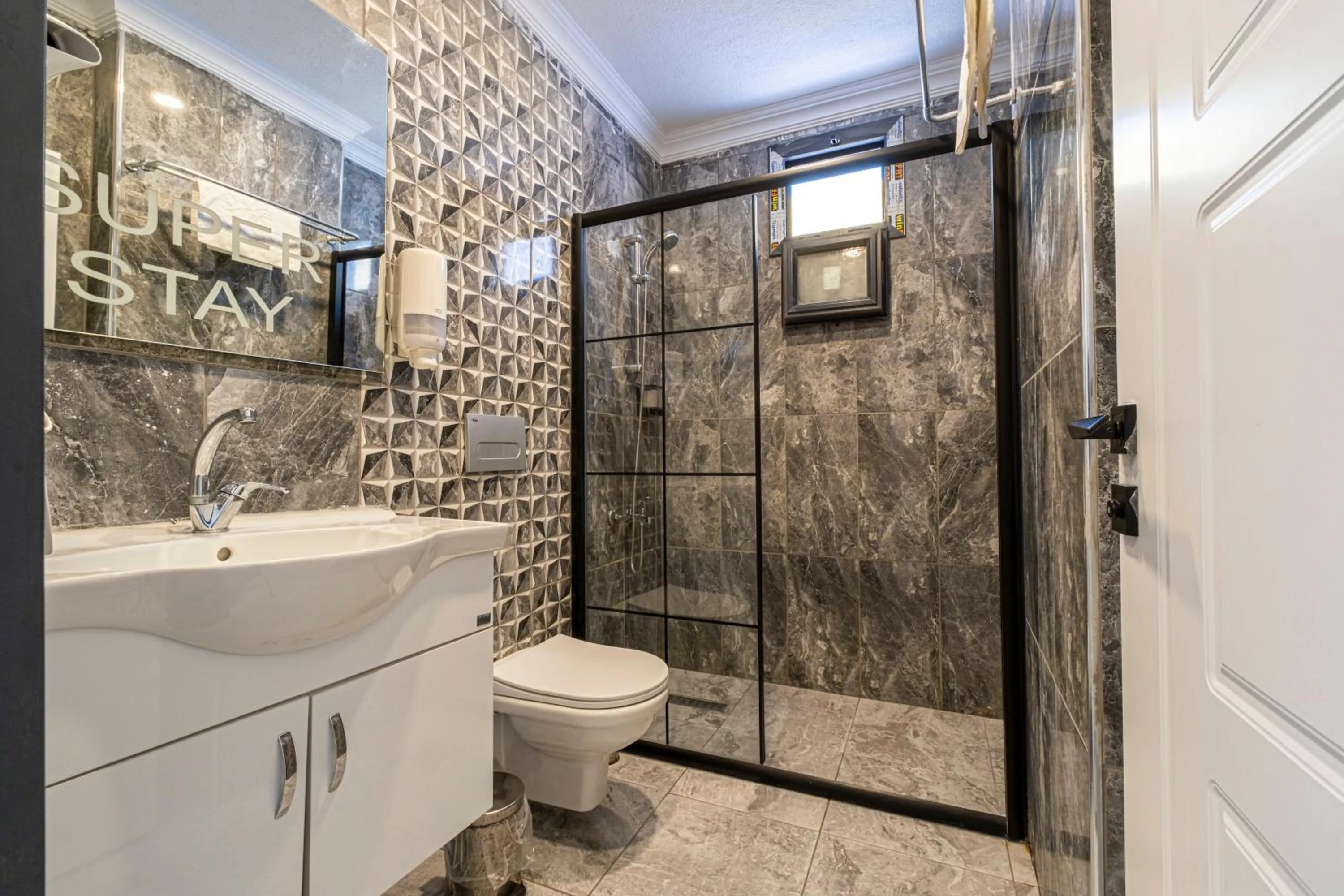 Süper Stay Halkalı