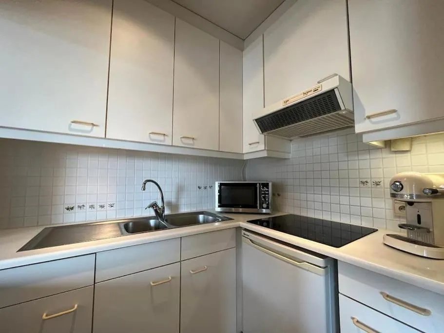 Sfeervol Appartement met Zeezicht