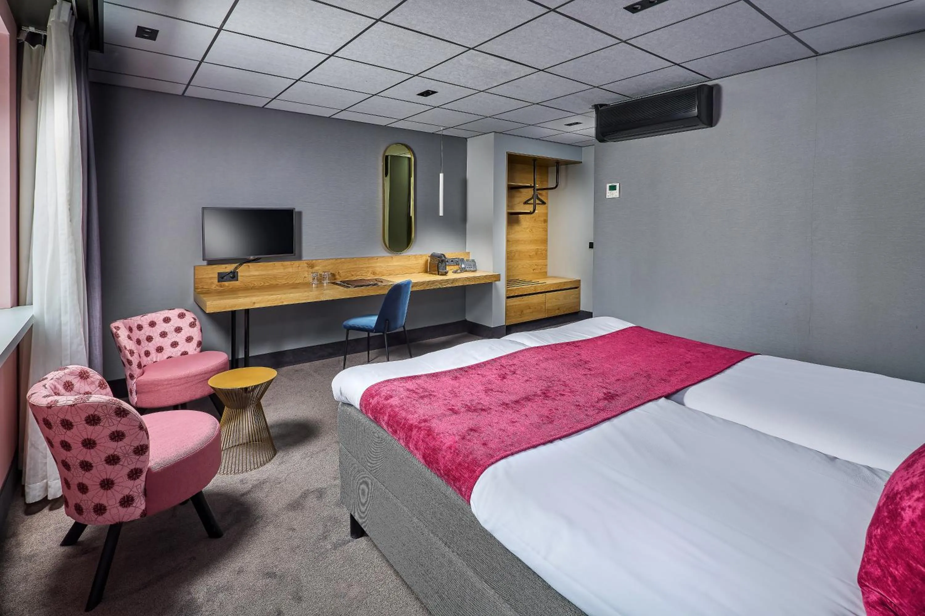 Bedroom, Bed in Hotel Restaurant Grandcafé 't Voorhuys