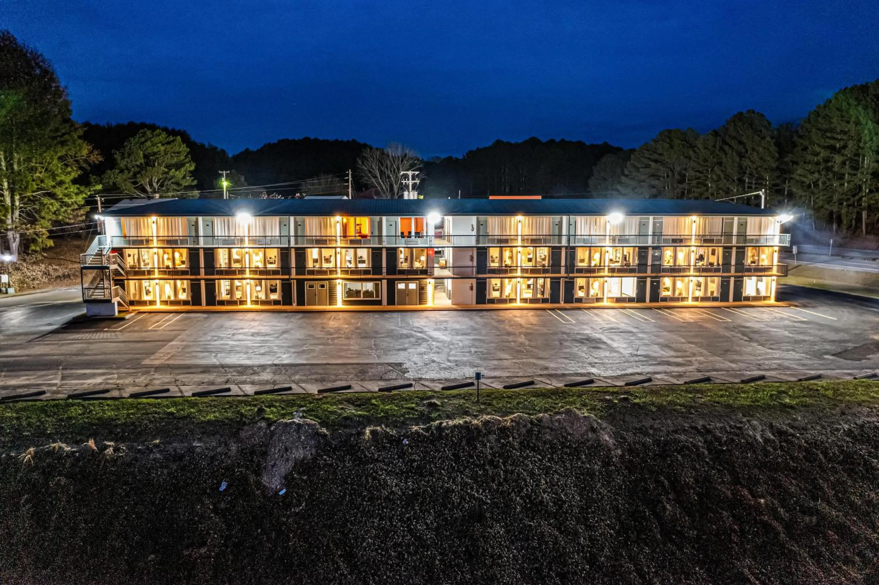 The Mallard Hotel & Suites