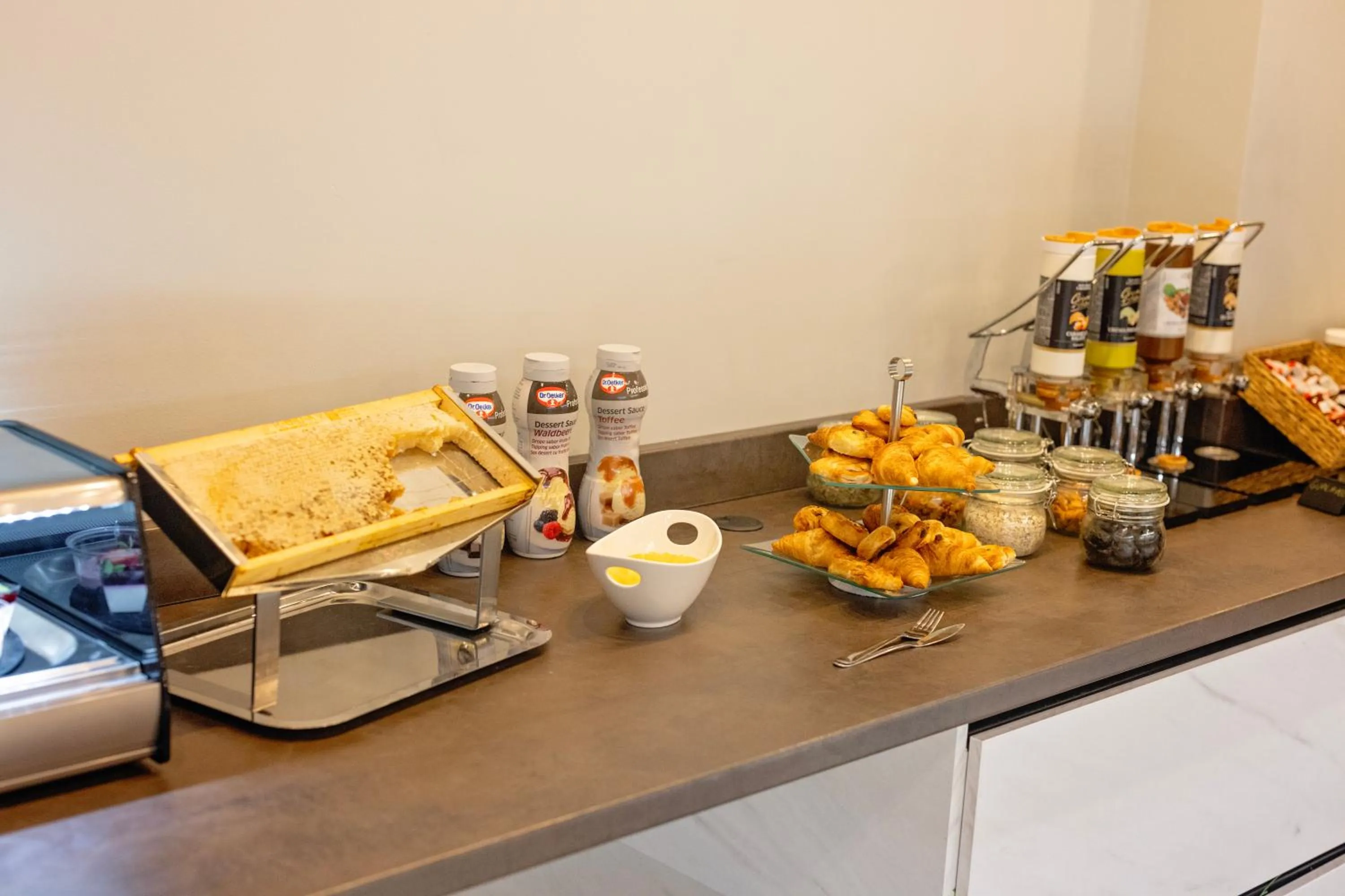 Breakfast in Opera Hotel