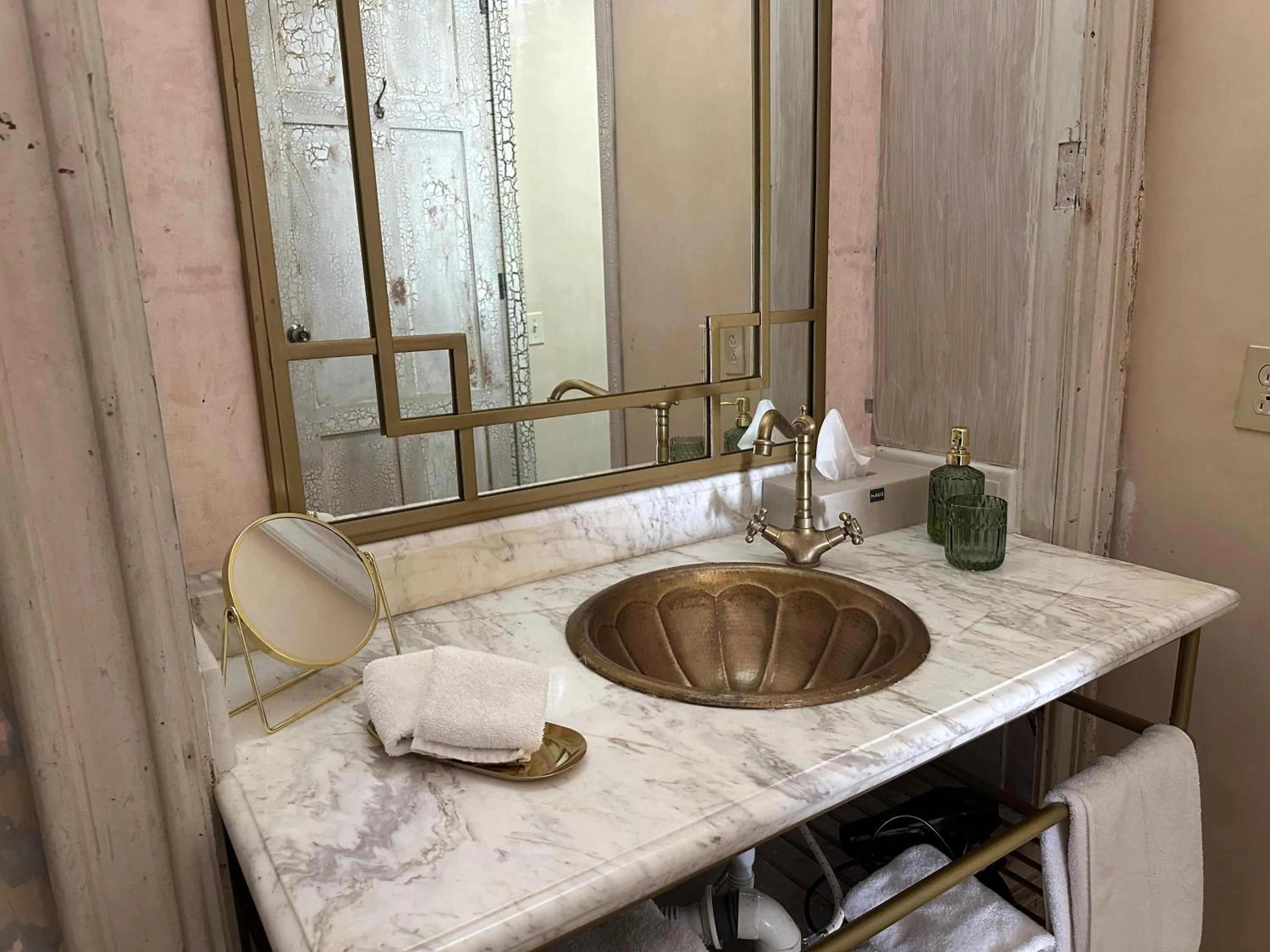 Bathroom in Historic House Hotel boutique