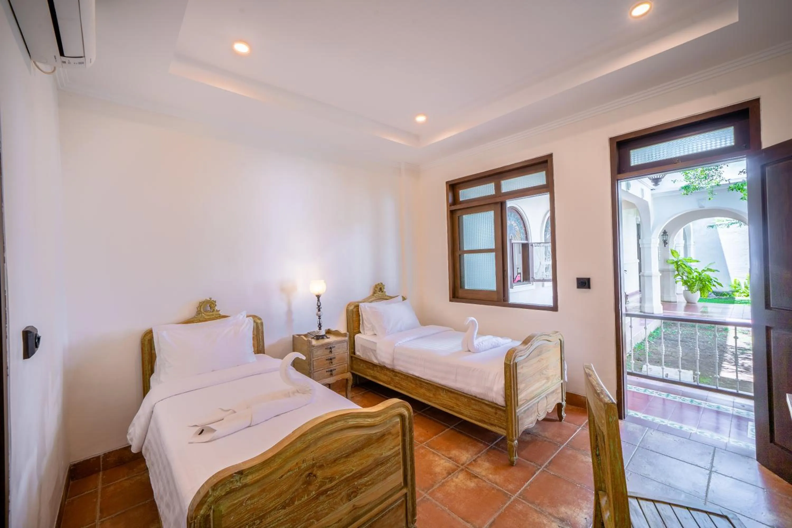 Bed in Pitaloka Hotel Sanur By DeWizZ Management