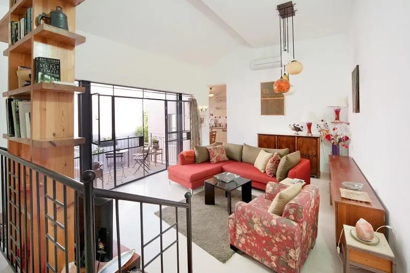 Living room in Lovely 2BR Apt w Balcony in Neve Tzedek Area Sea N' Rent