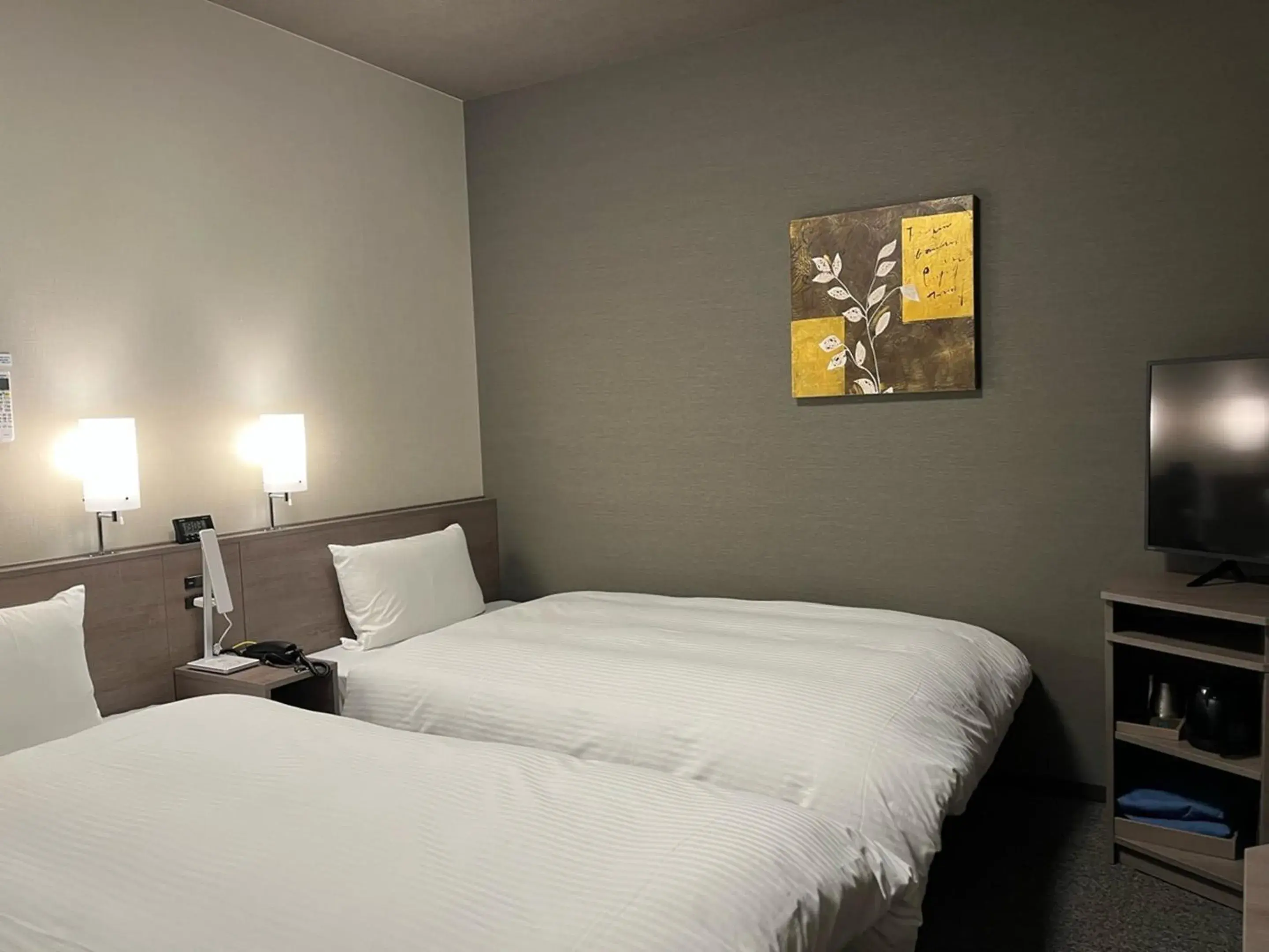 Comfort Twin Room - single occupancy - Non-Smoking in Hotel Route Inn Numata Comfort Twin Room - single occupancy - Non-Smoking in Hotel Route Inn Numata