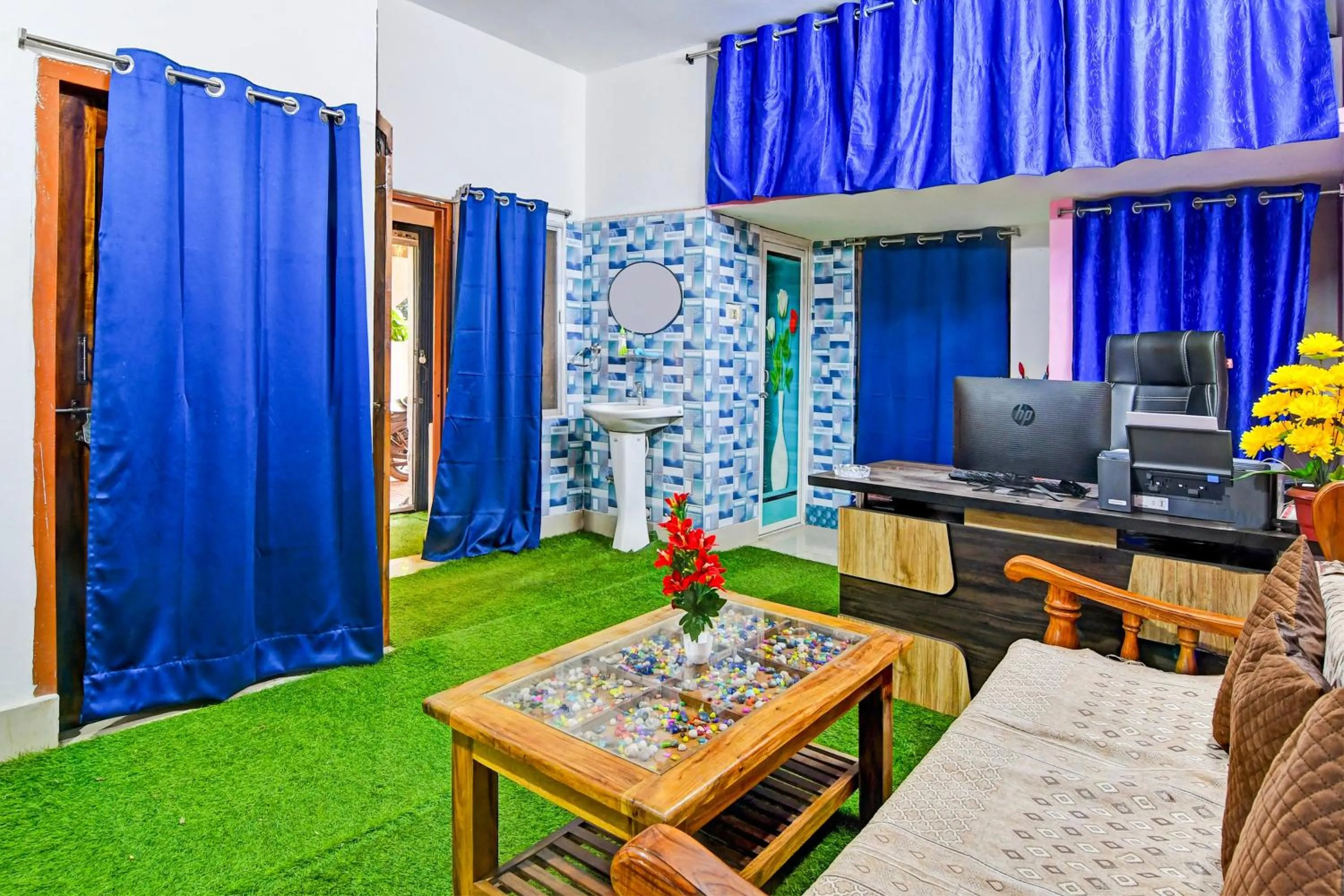 Lobby or reception in Super Hotel O Khushi Guest House