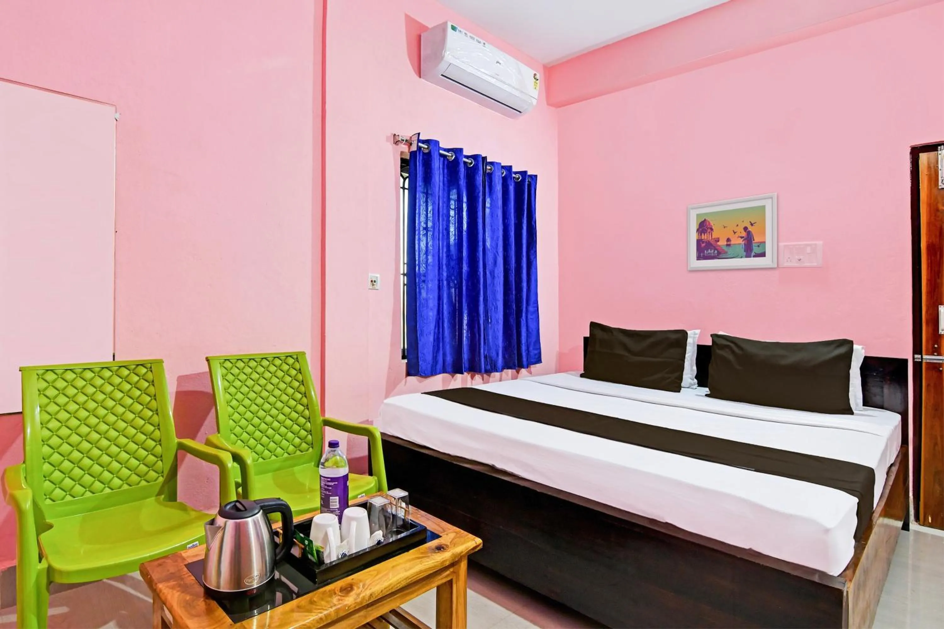 Bedroom, Bed in Super Hotel O Khushi Guest House
