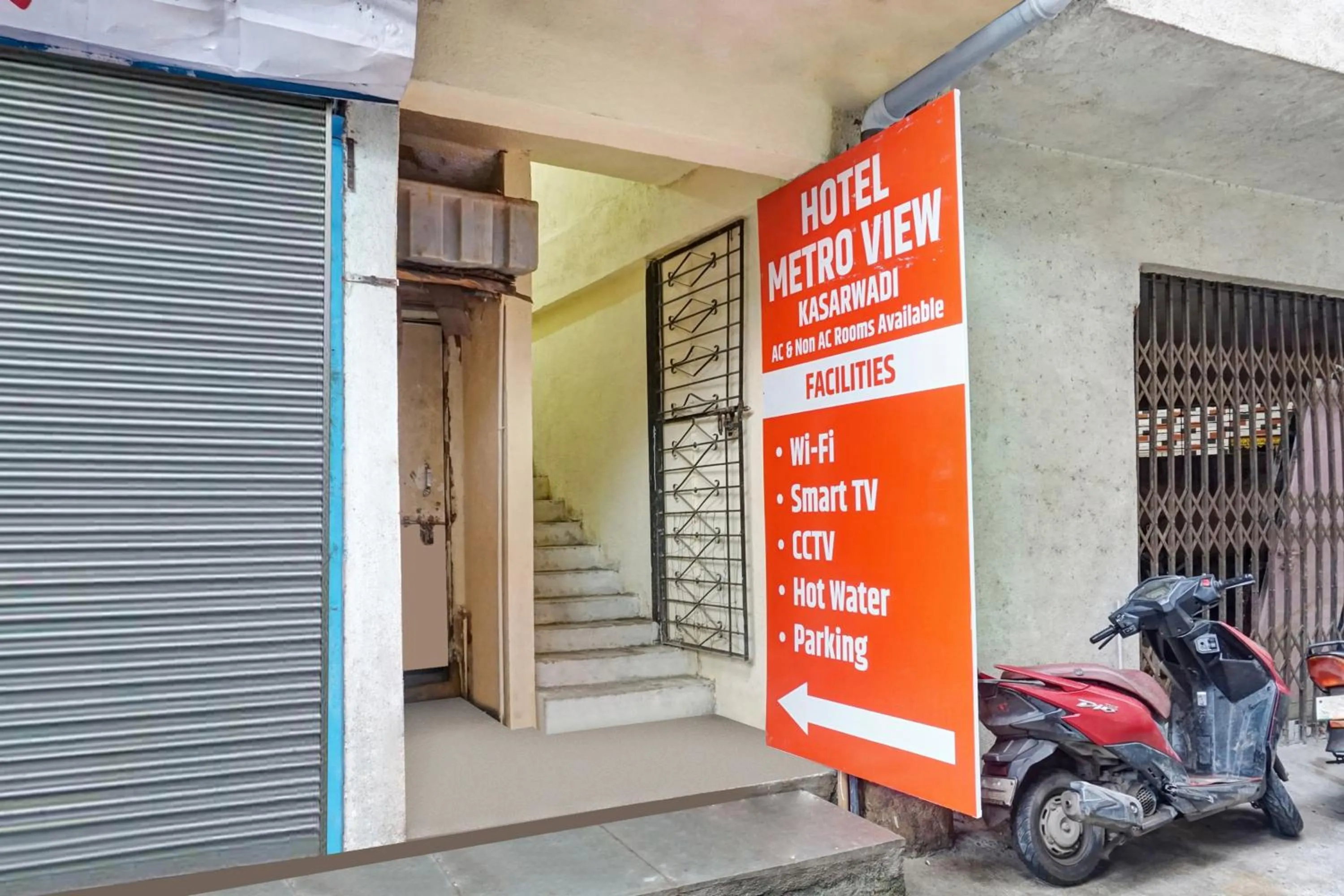 Facade/entrance in Hotel O Metro View