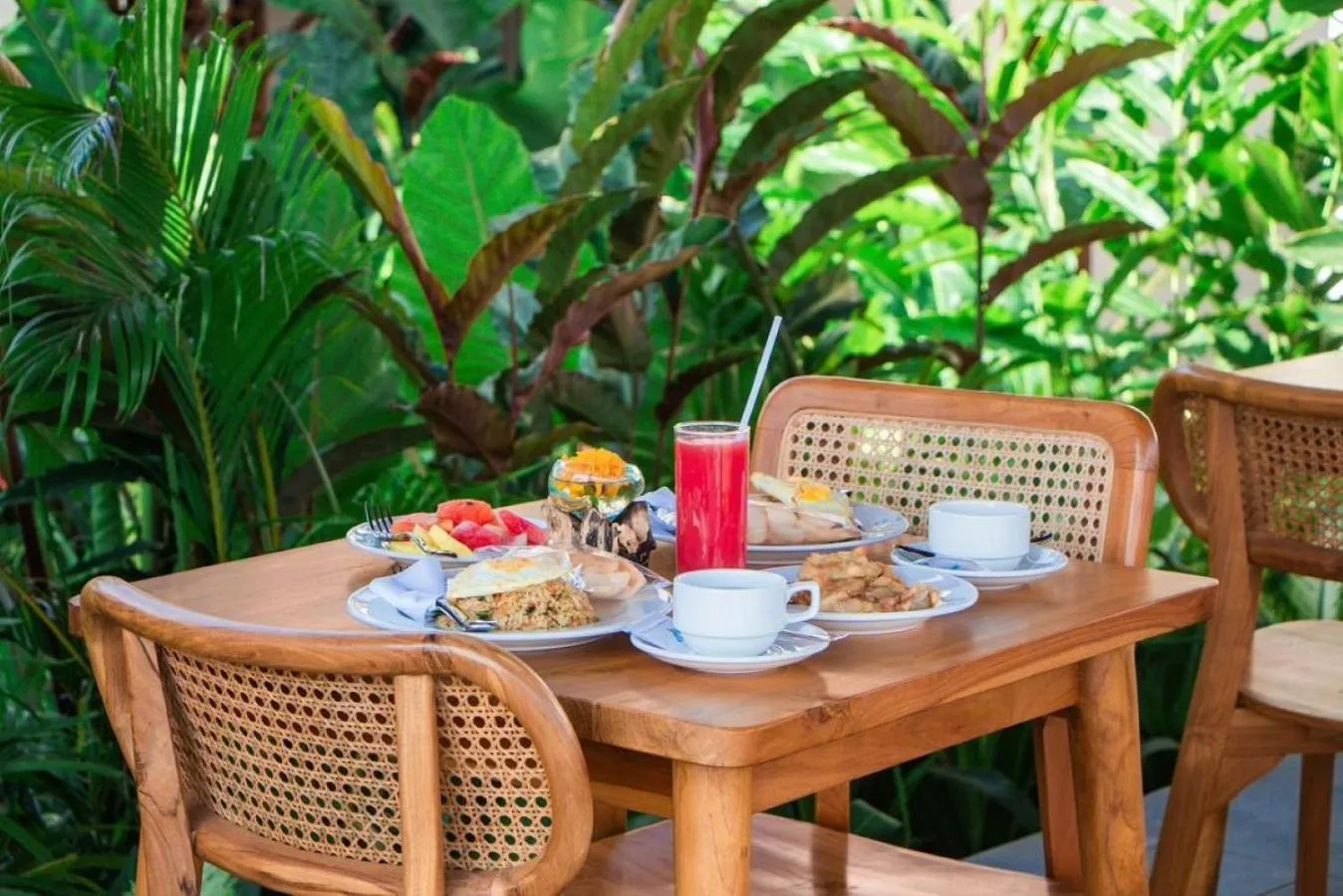 Breakfast in Odessa Village by GenuineHost