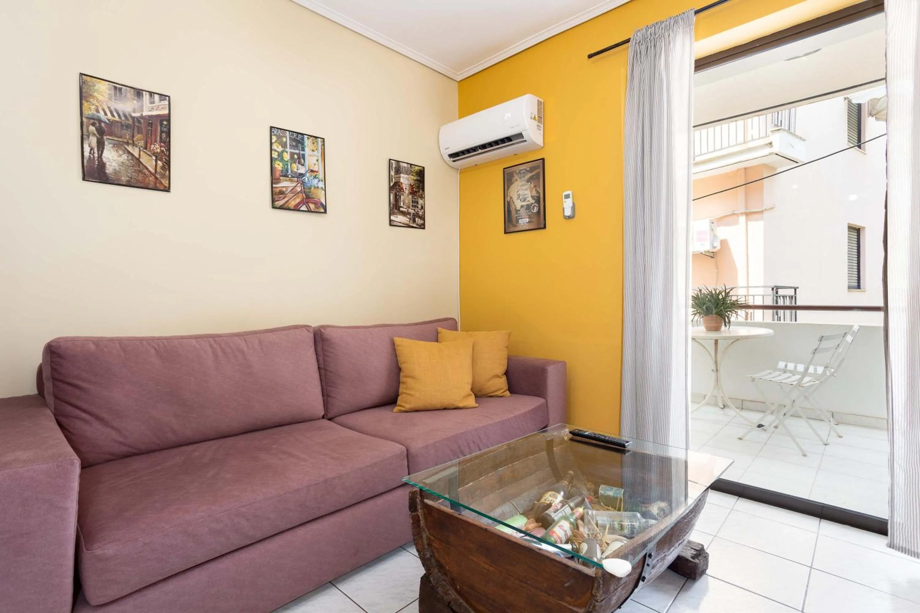 Kalamata's Handmade Apartment