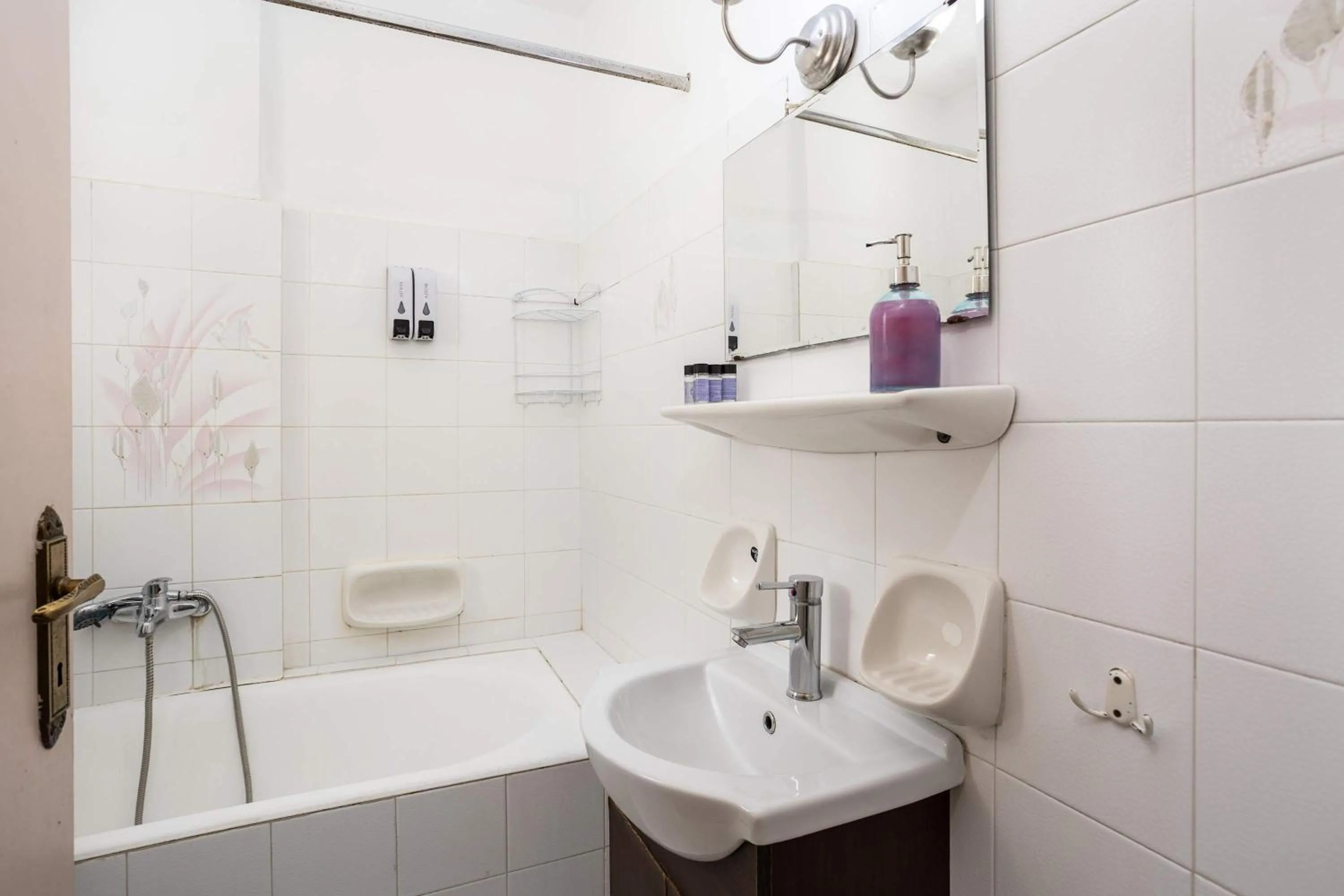 Kalamata's Handmade Apartment