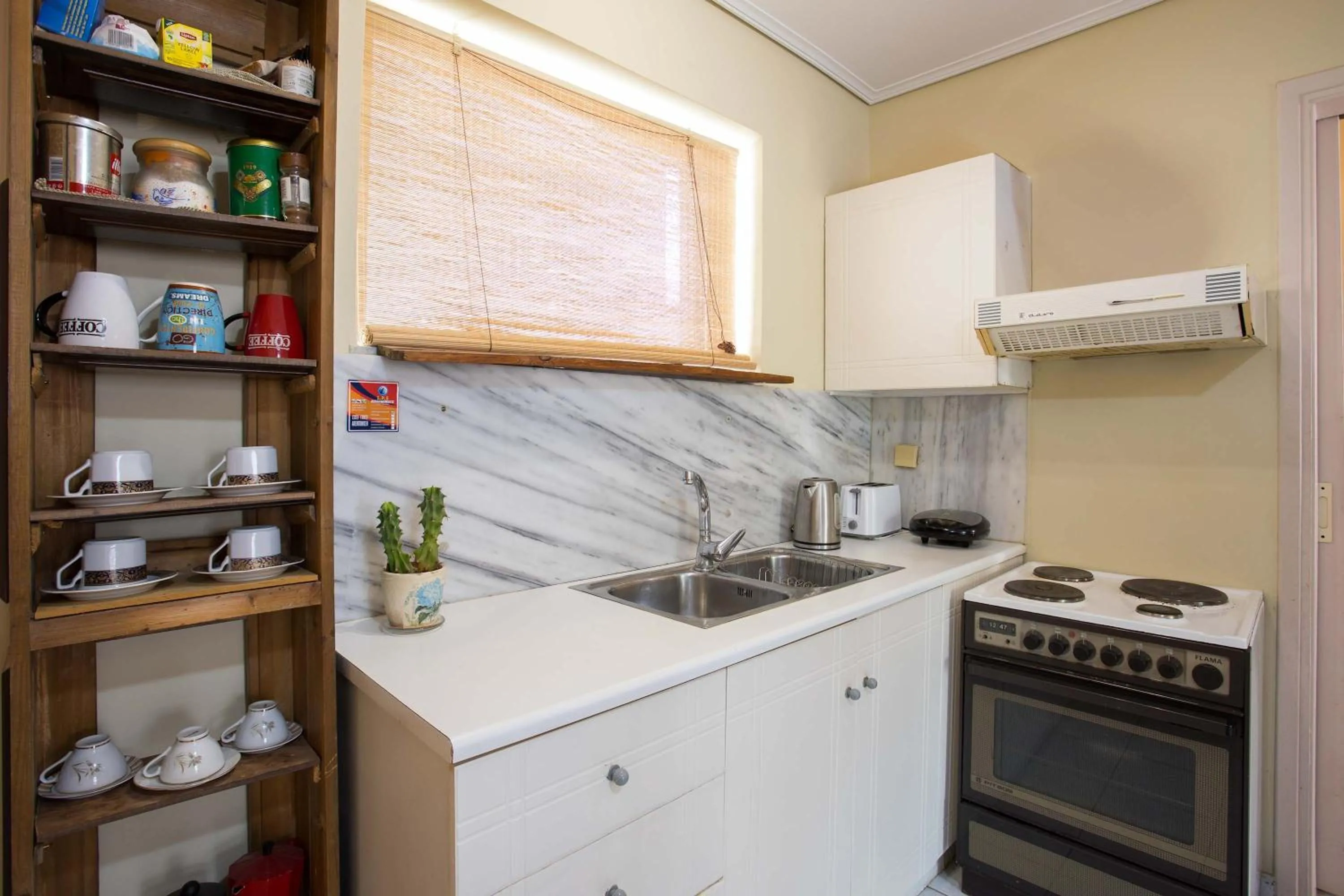 Kalamata's Handmade Apartment
