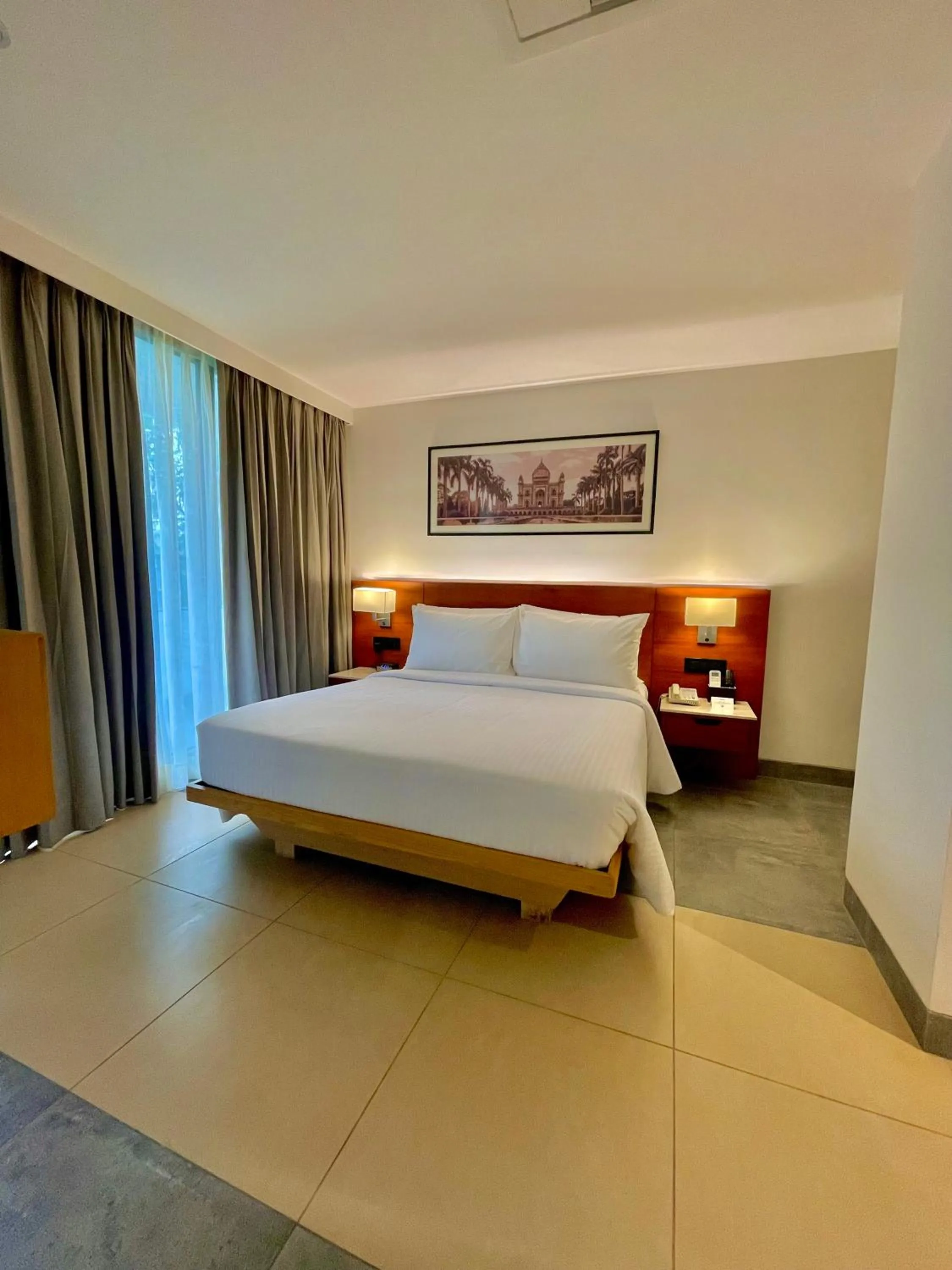 Bed in Best Western Maharani Bagh New Delhi