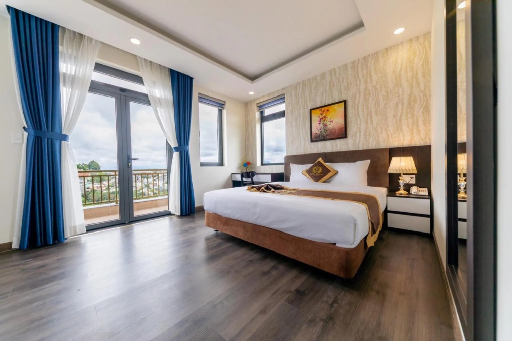 Photo of the whole room, Bed in ROYAL DRAGON HOTEL