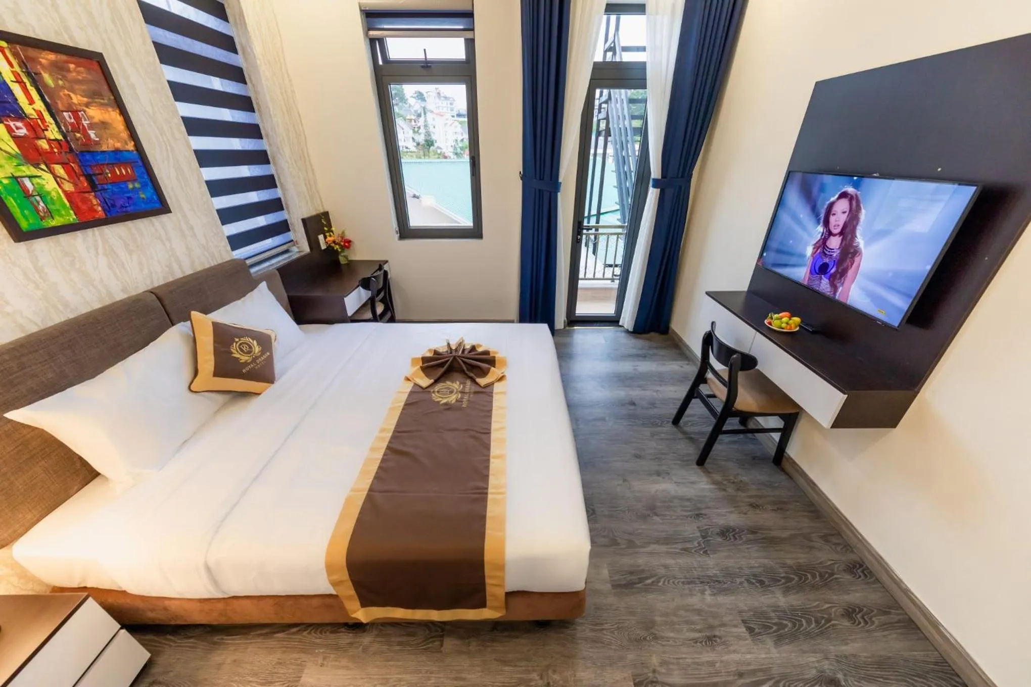 Photo of the whole room, Bed in ROYAL DRAGON HOTEL