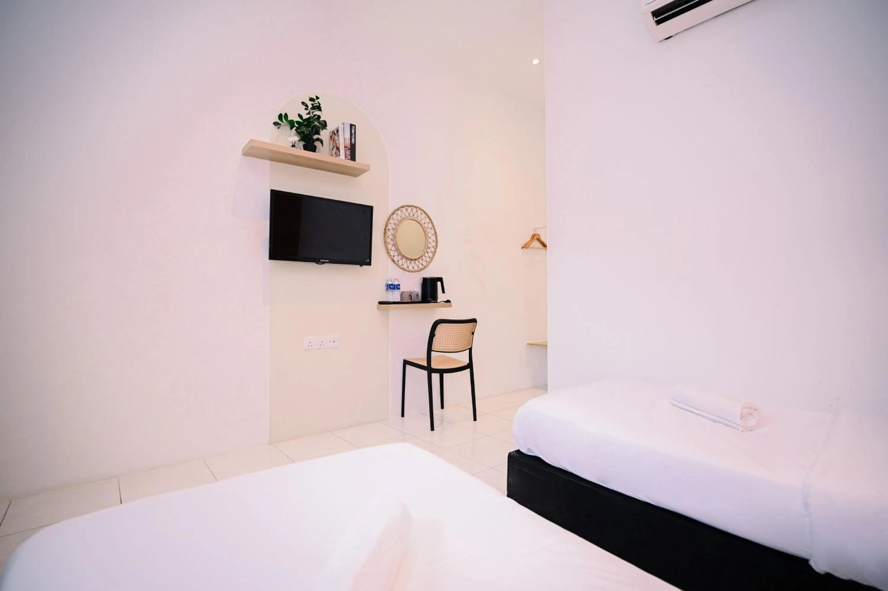 Bed in LiLLA Rainforest Retreat - Hulu Langat