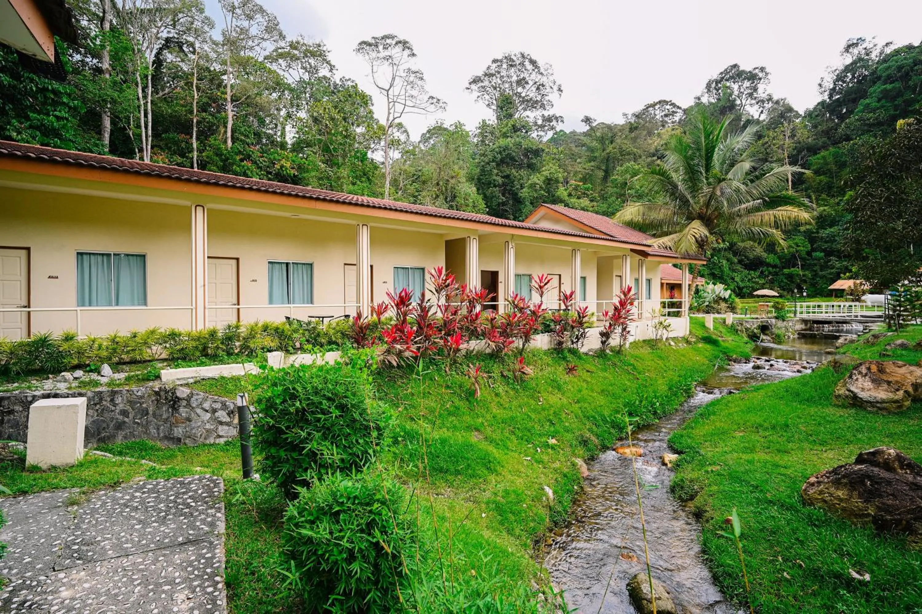 LiLLA Rainforest Retreat - Hulu Langat