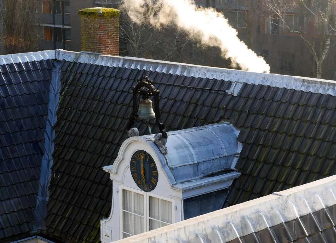 Day in Hotel Adolesce