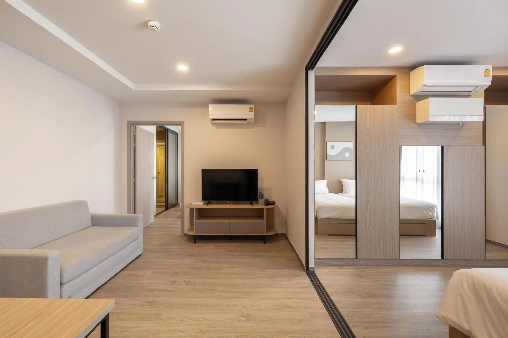 Bed in Salaya One Hotel & Service Apartment