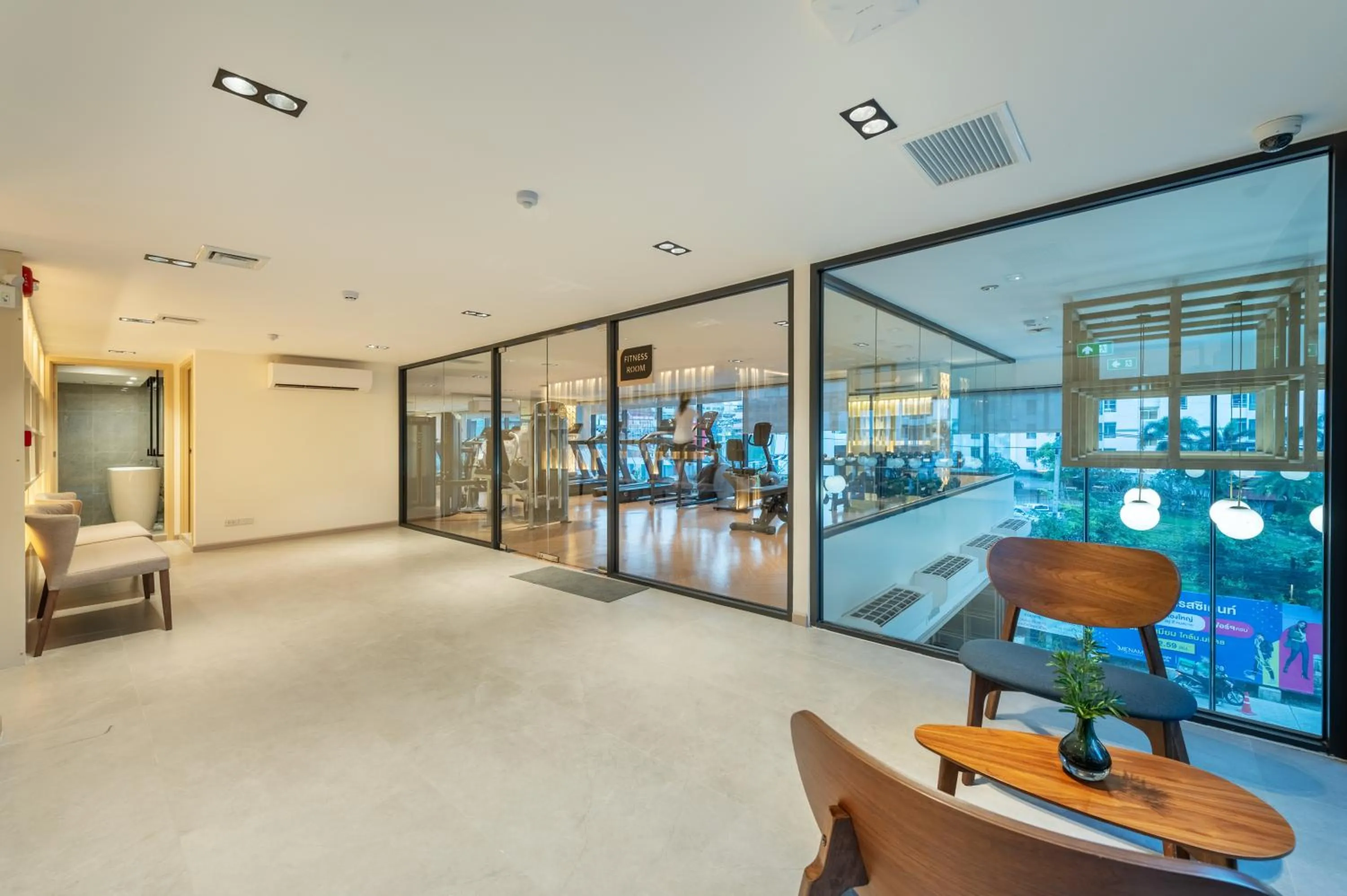 Salaya One Hotel & Service Apartment