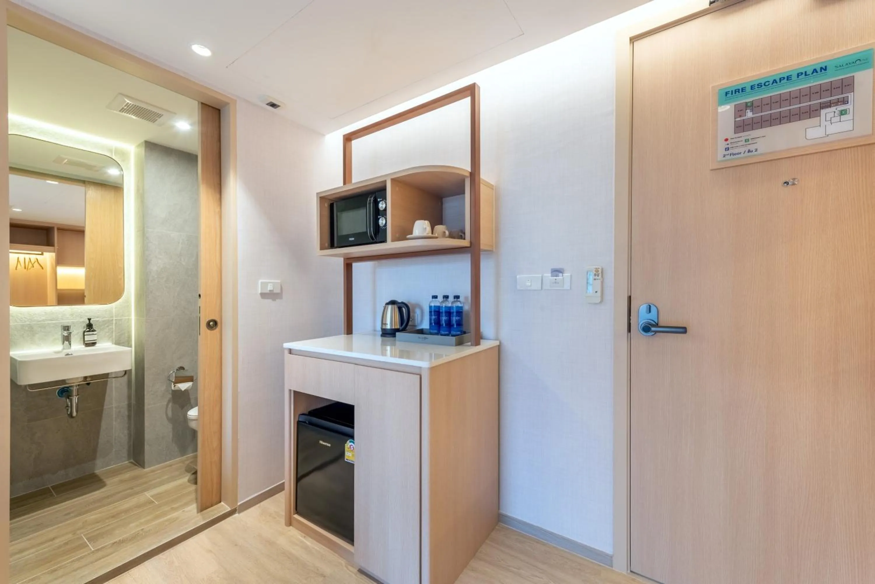 Salaya One Hotel & Service Apartment